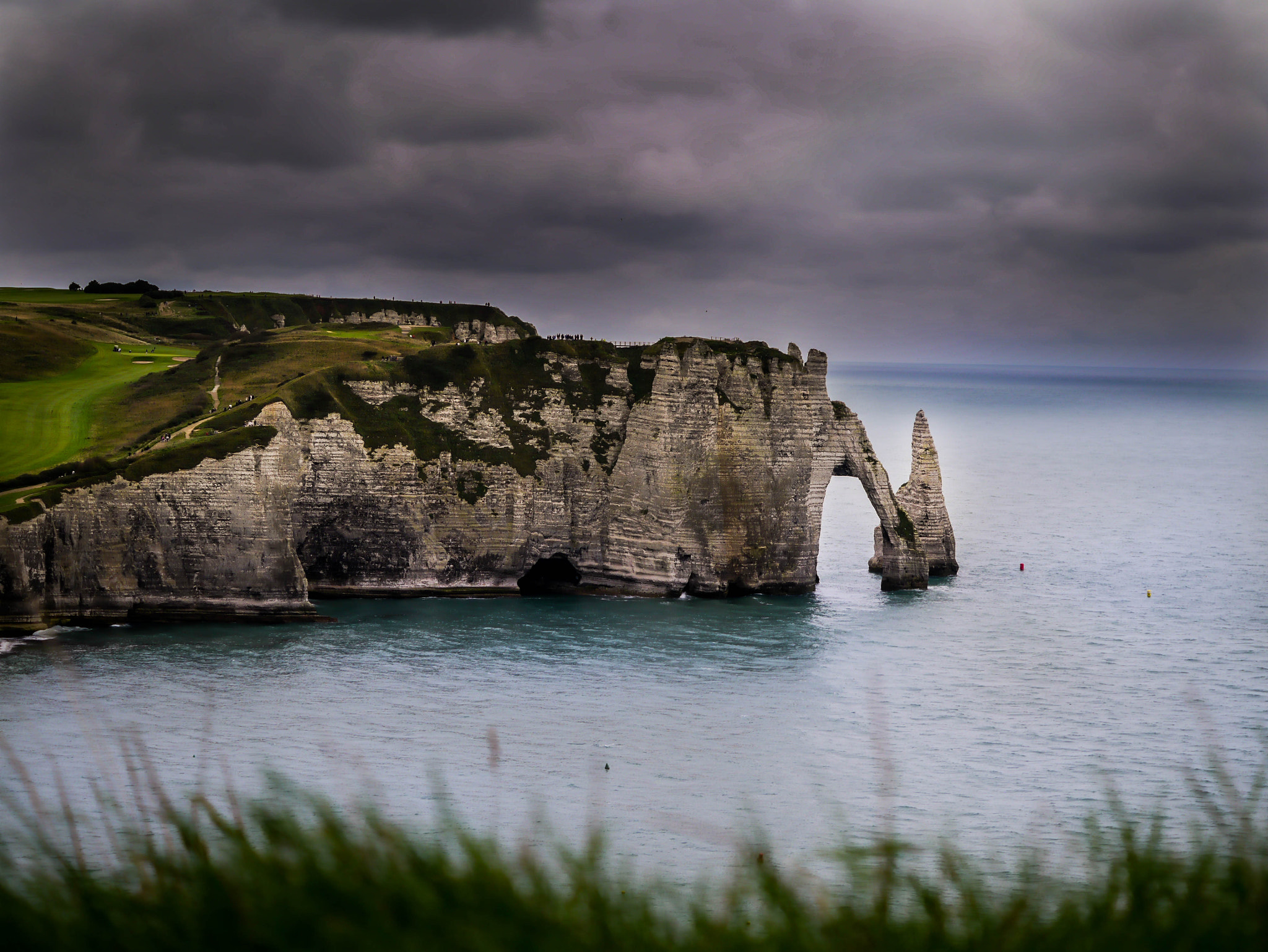 Panasonic Lumix DMC-GX1 sample photo. Falaise etretat photography