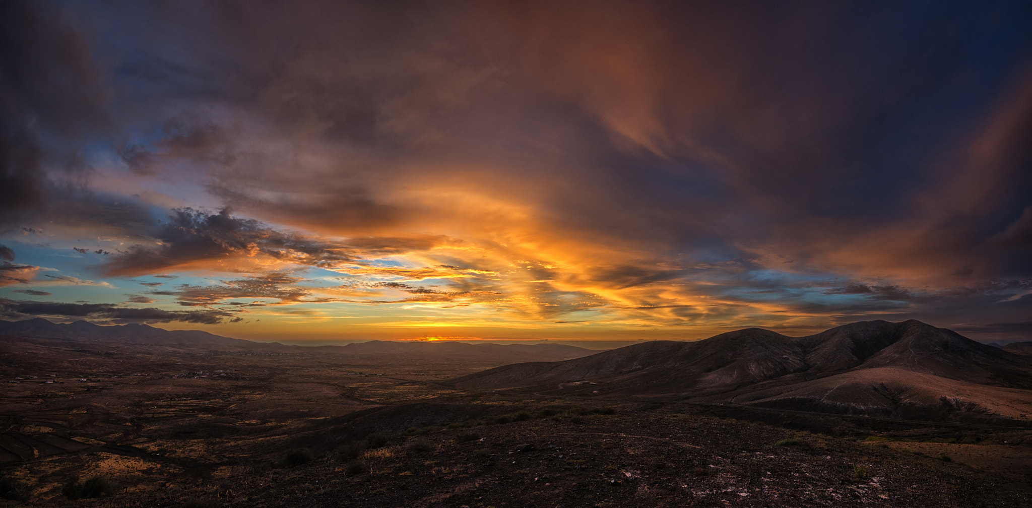 Sigma 10-20mm F4-5.6 EX DC HSM sample photo. Tarde en la ampuyenta photography