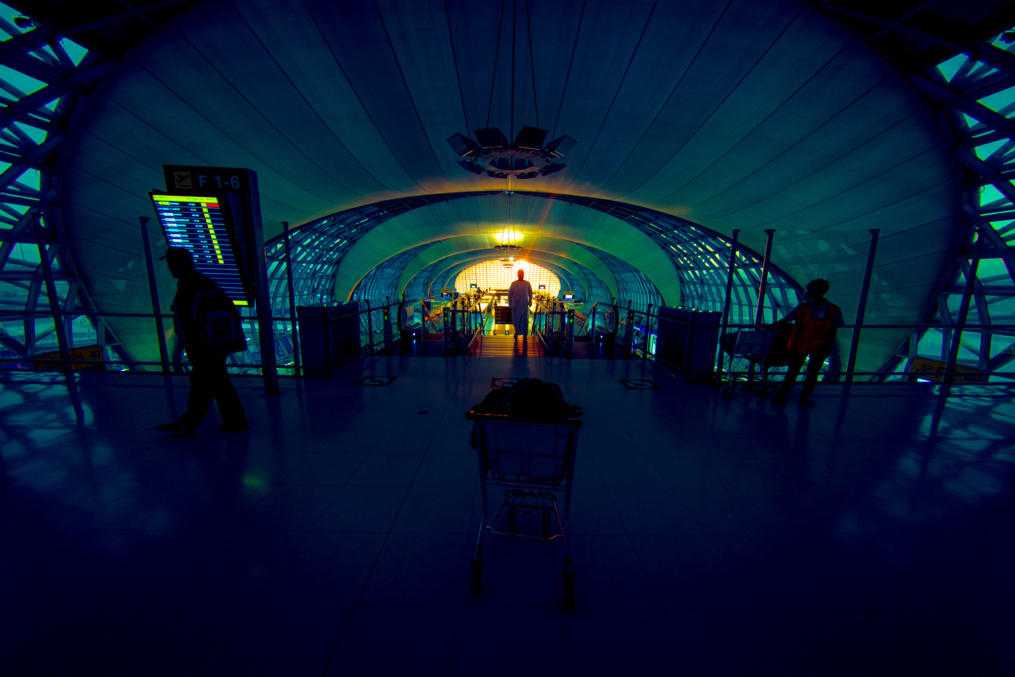 Nikon AF DX Fisheye-Nikkor 10.5mm F2.8G ED sample photo. Bangkok airport photography