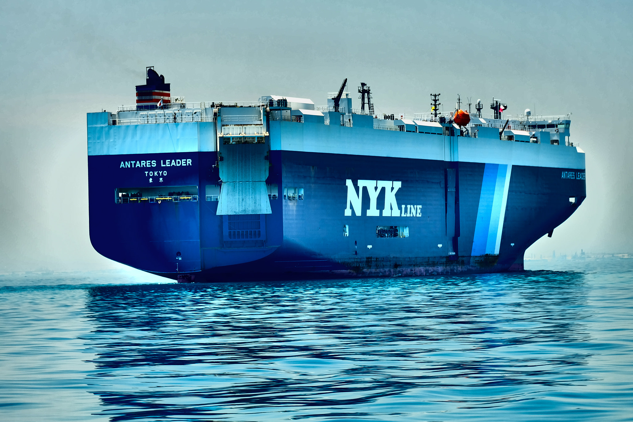 Fujifilm X-A1 + Fujifilm XC 50-230mm F4.5-6.7 OIS sample photo. Ship ahoy photography