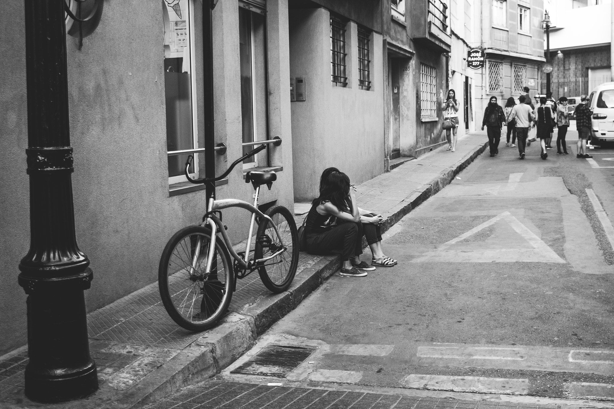 Canon EF 35-80mm f/4-5.6 sample photo. Street photography