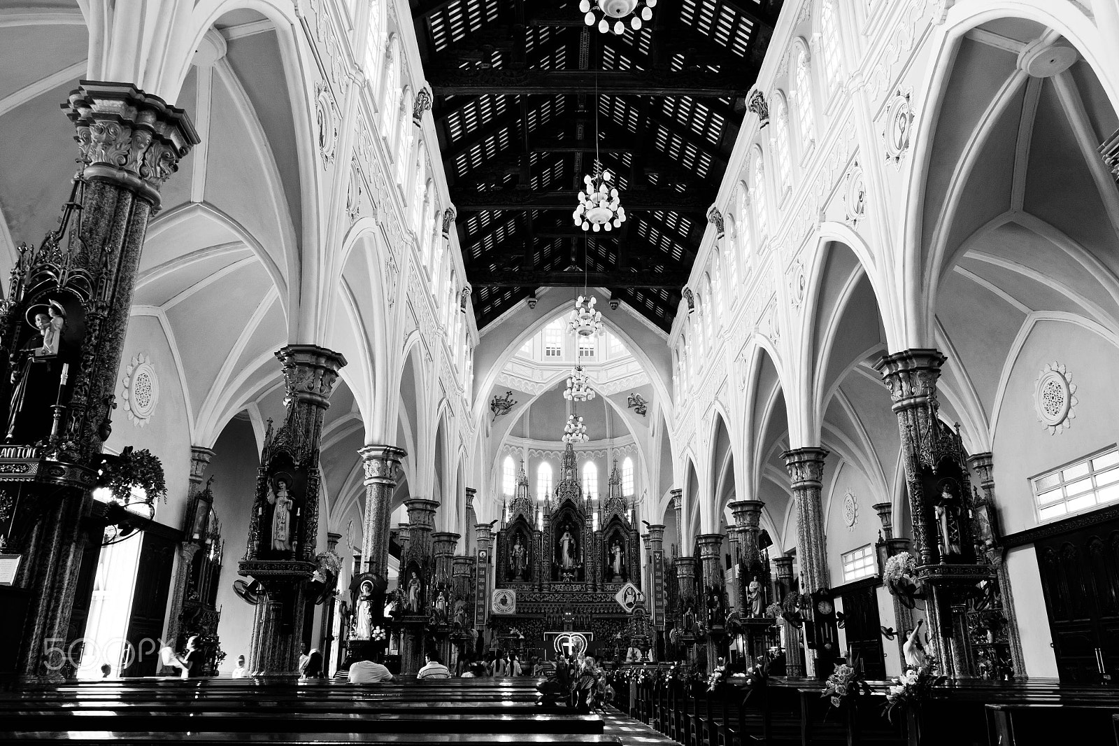 Canon EOS 50D + Canon EF 16-35mm F2.8L USM sample photo. Church photography