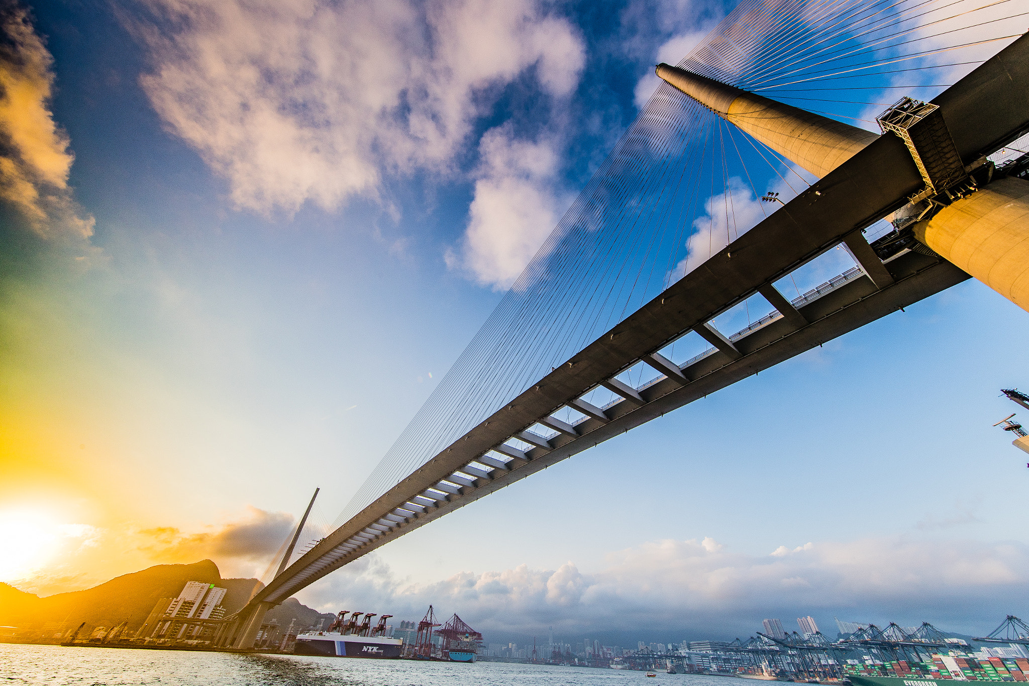 Canon EF 11-24mm F4L USM sample photo. Stonecutters' bridge photography