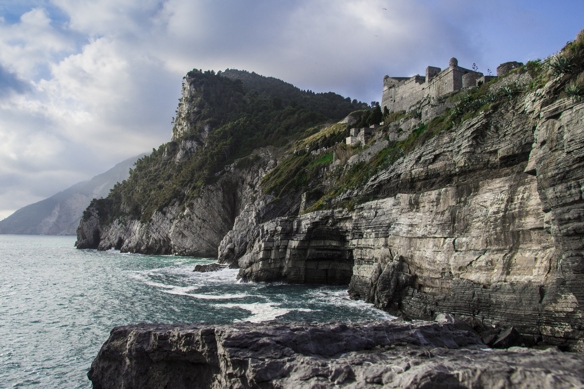 Canon EF-S 17-85mm F4-5.6 IS USM sample photo. Portovenere photography