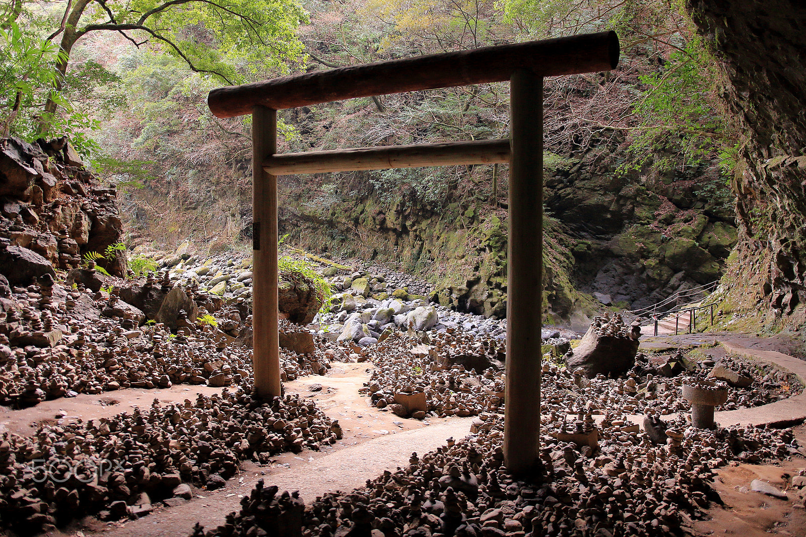 Sigma 18-35mm f/1.8 DC HSM sample photo. Mysterious japanese shrine gate photography