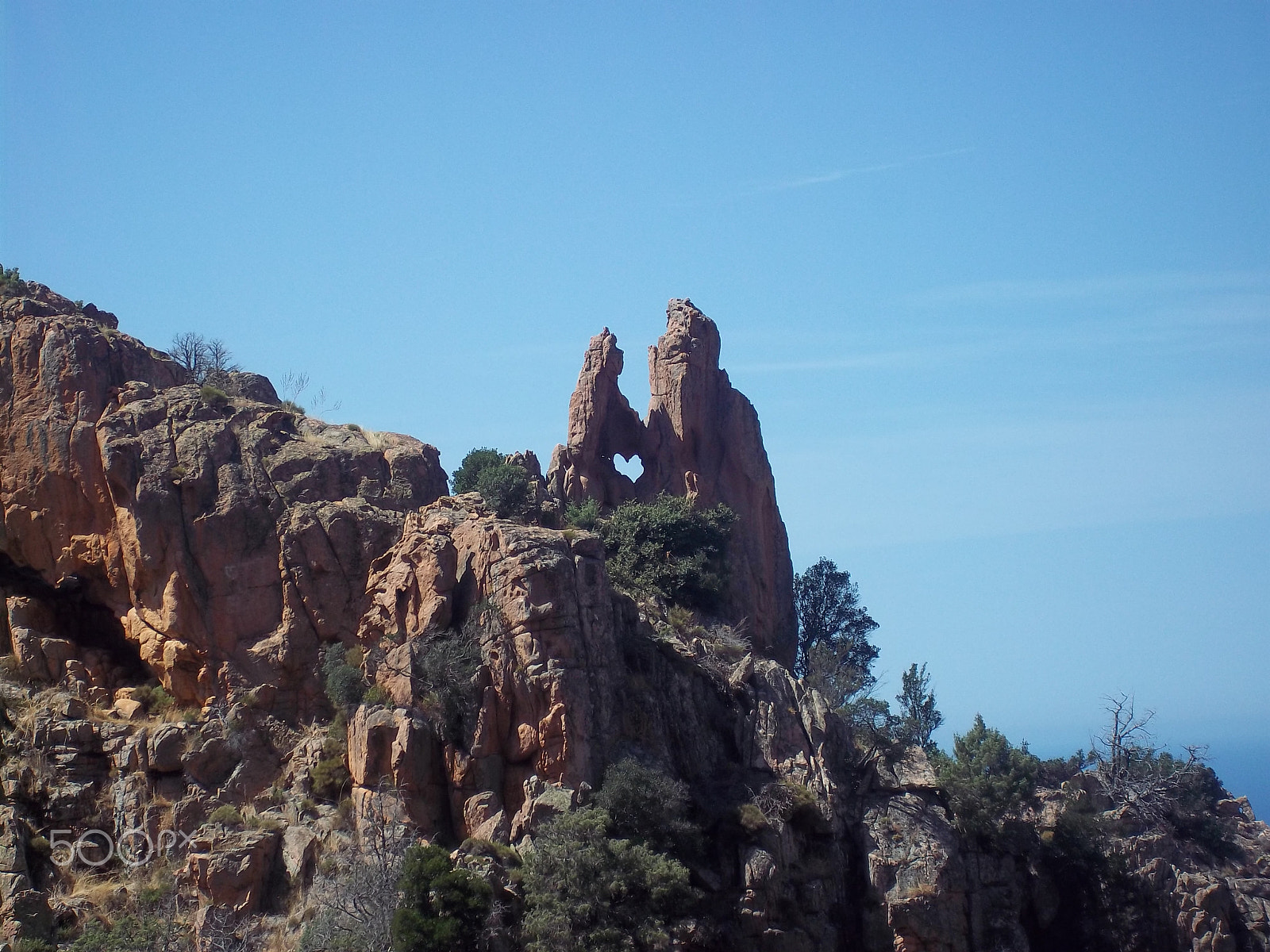 Kodak EASYSHARE M530 DIGITAL CAMERA sample photo. Carved love photography