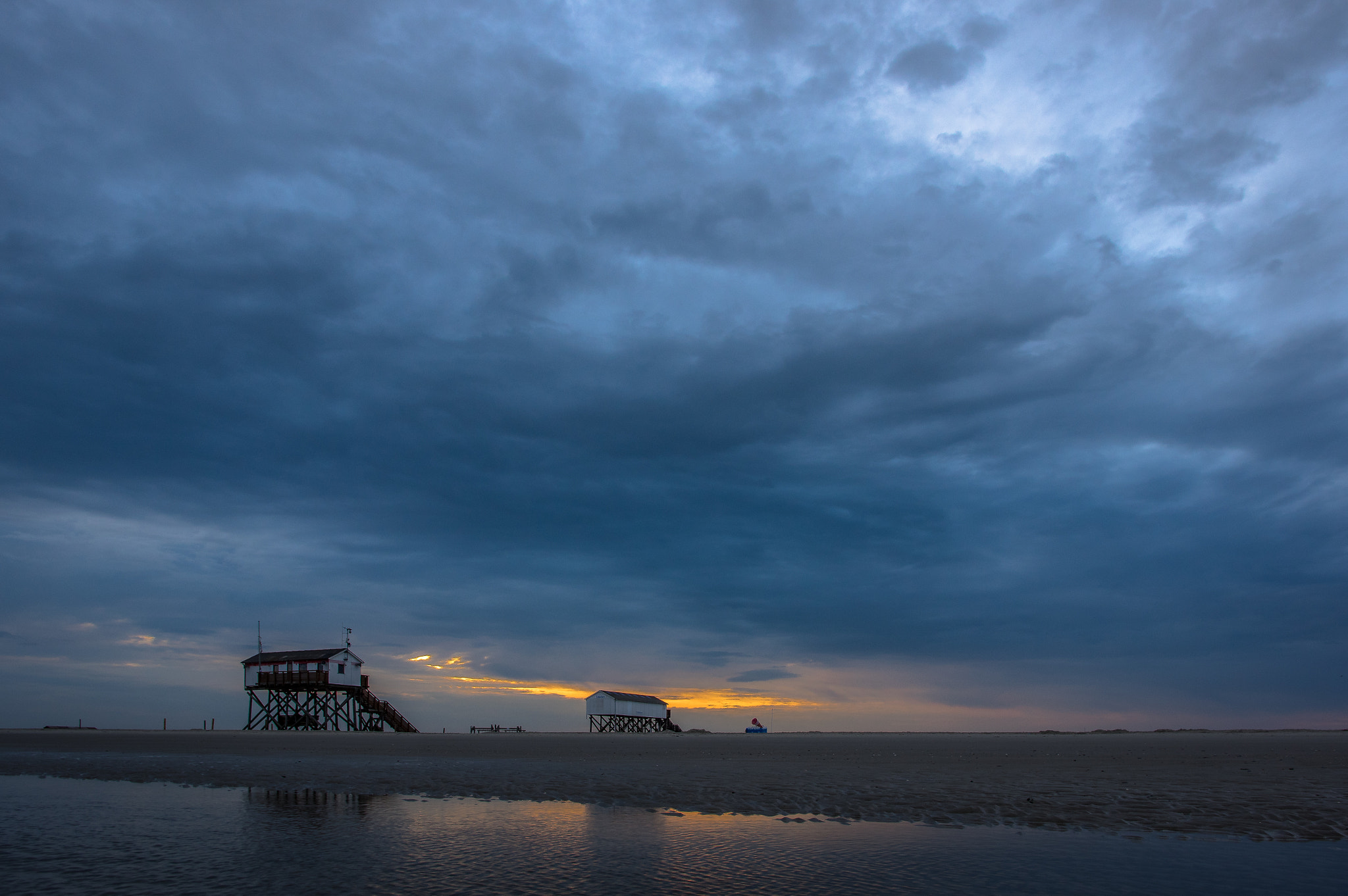 Pentax K-3 II + Pentax smc DA 15mm F4 ED AL Limited sample photo. Early morning photography