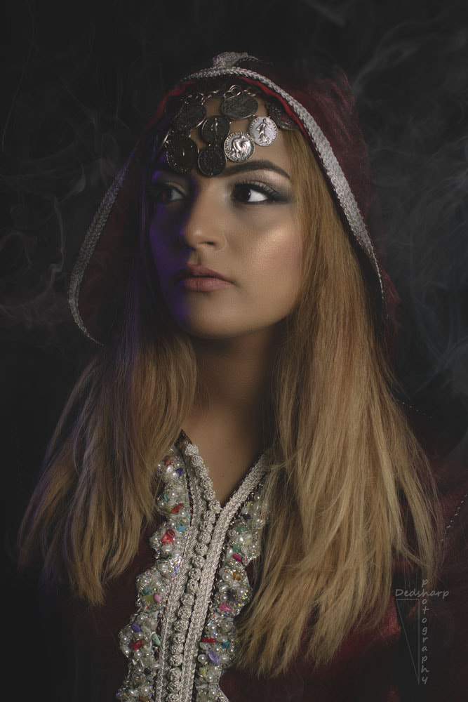 Sigma 50mm F1.4 EX DG HSM sample photo. Arabic woman photography