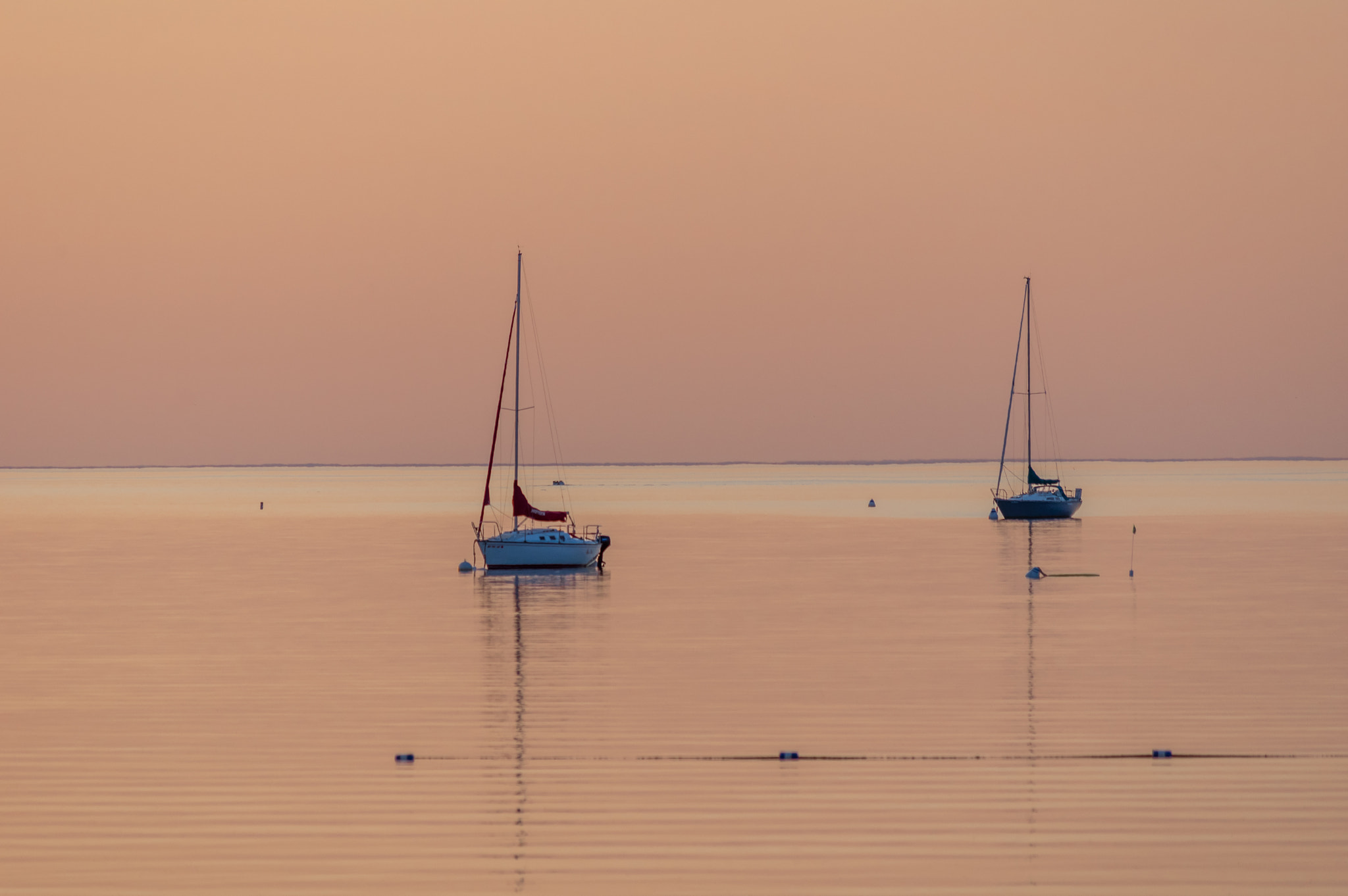 Pentax K-3 + smc PENTAX-DA L 50-200mm F4-5.6 ED sample photo. Ephraim wisconsin overlooking green bay at sunset photography