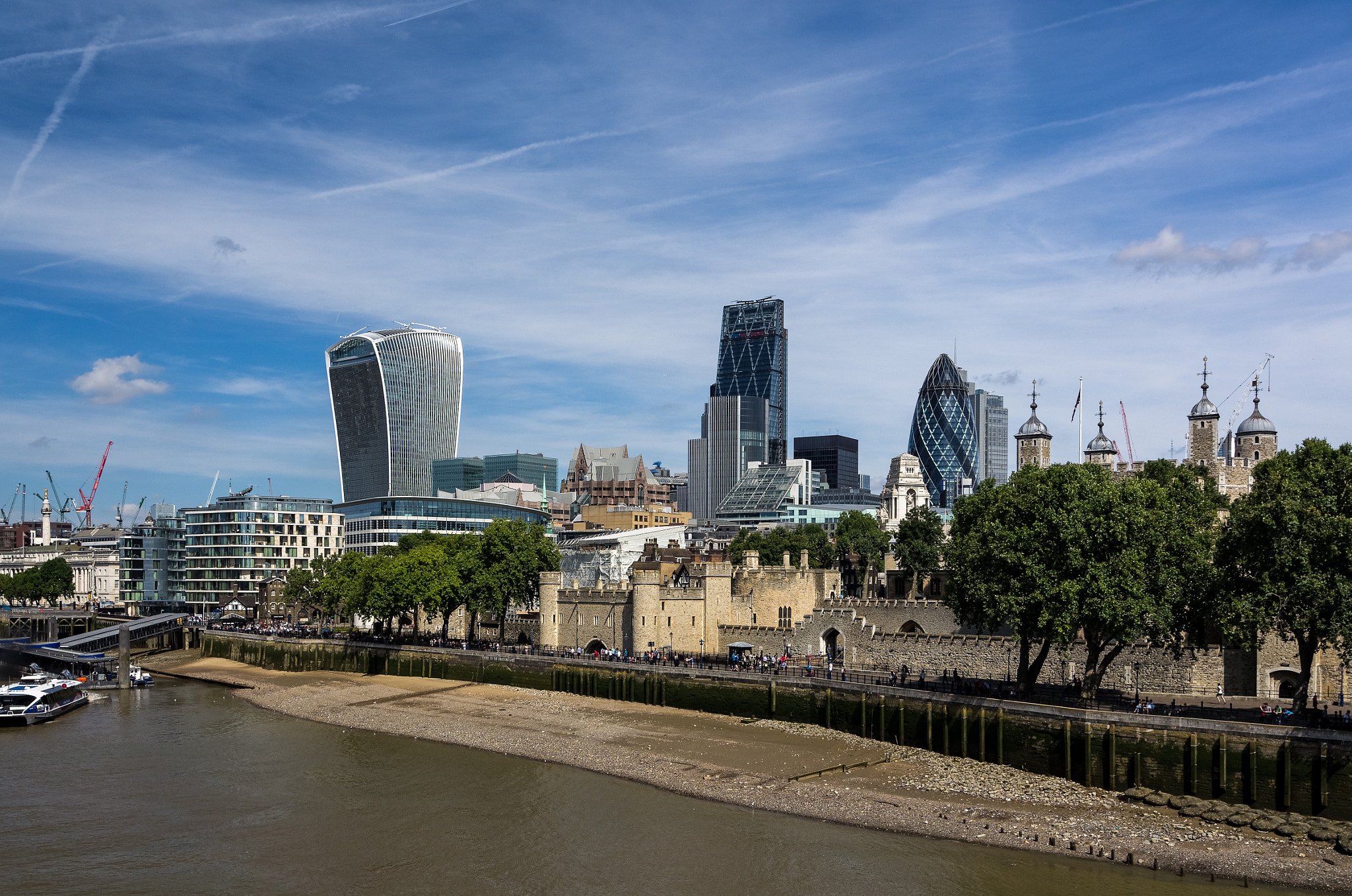 Pentax smc DA 12-24mm F4.0 ED AL (IF) sample photo. London photography