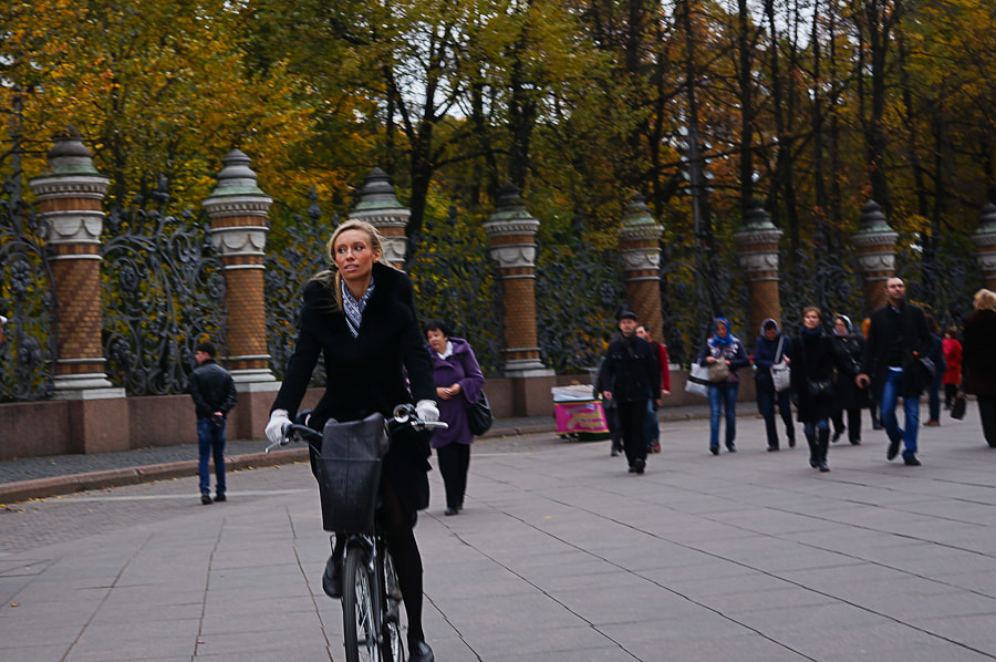 Sony Alpha NEX-6 + Sigma 30mm F2.8 EX DN sample photo. I like my bike photography