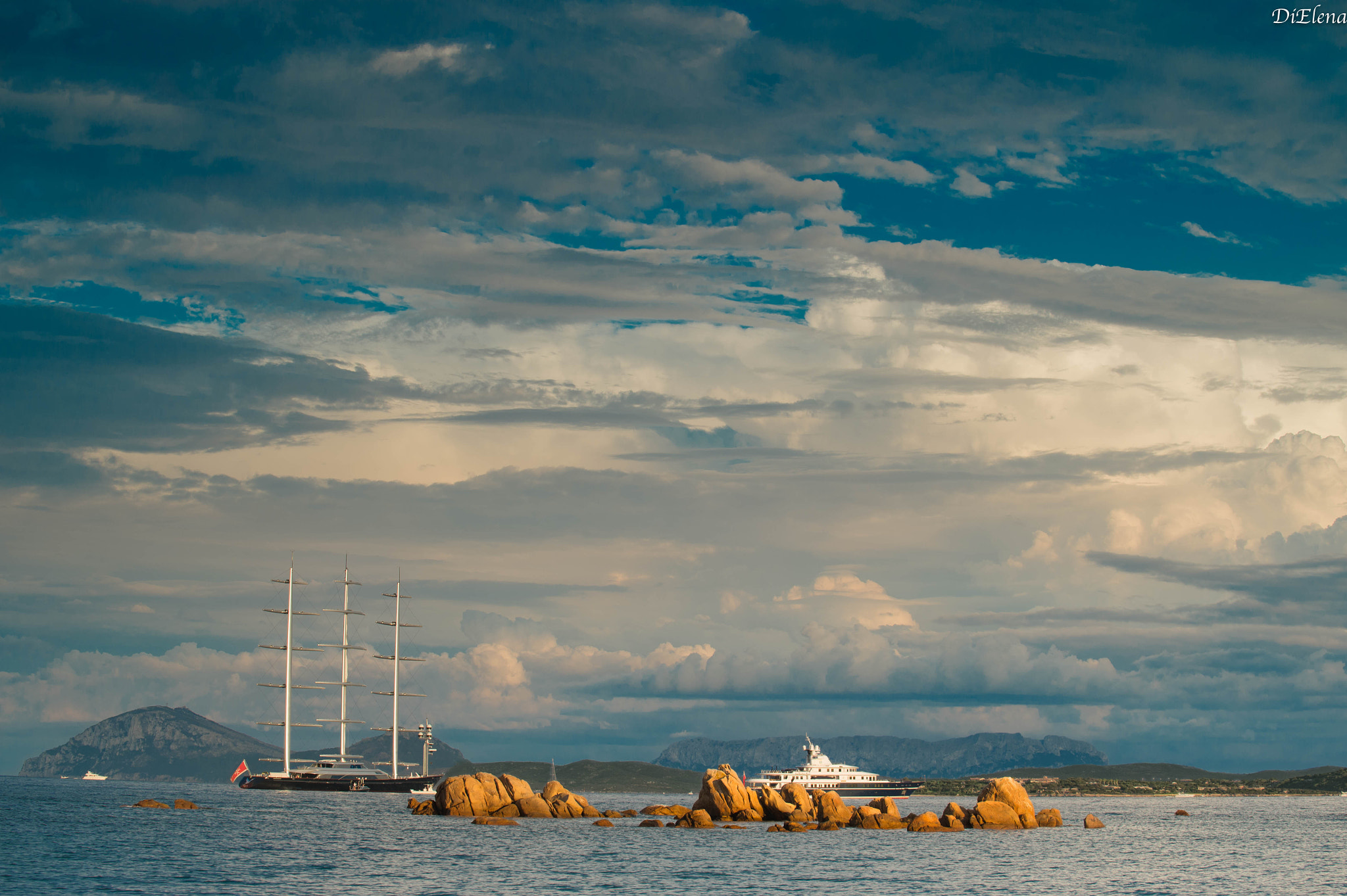 Nikon AF-S Nikkor 70-200mm F4G ED VR sample photo. Sardinia photography