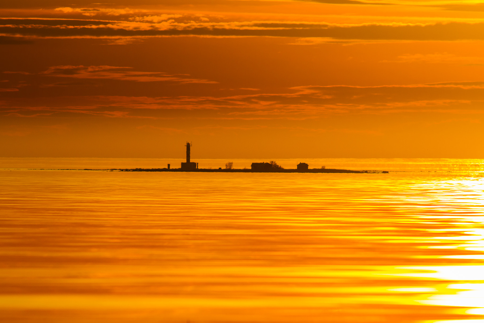 Canon EOS 7D + Canon EF 400mm F5.6L USM sample photo. Lighthouse island photography