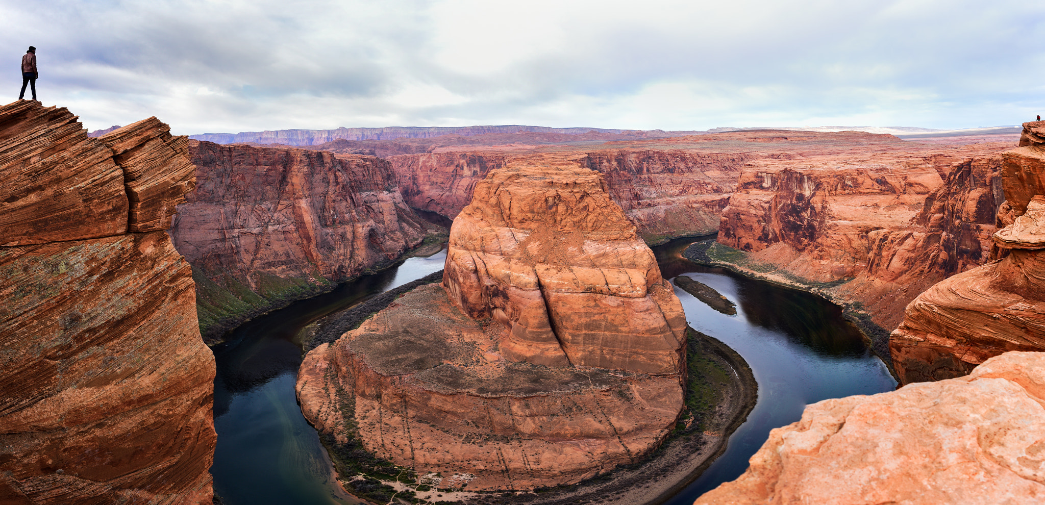 Nikon D810 + Nikon AF Nikkor 24mm F2.8D sample photo. Gives me the bends photography