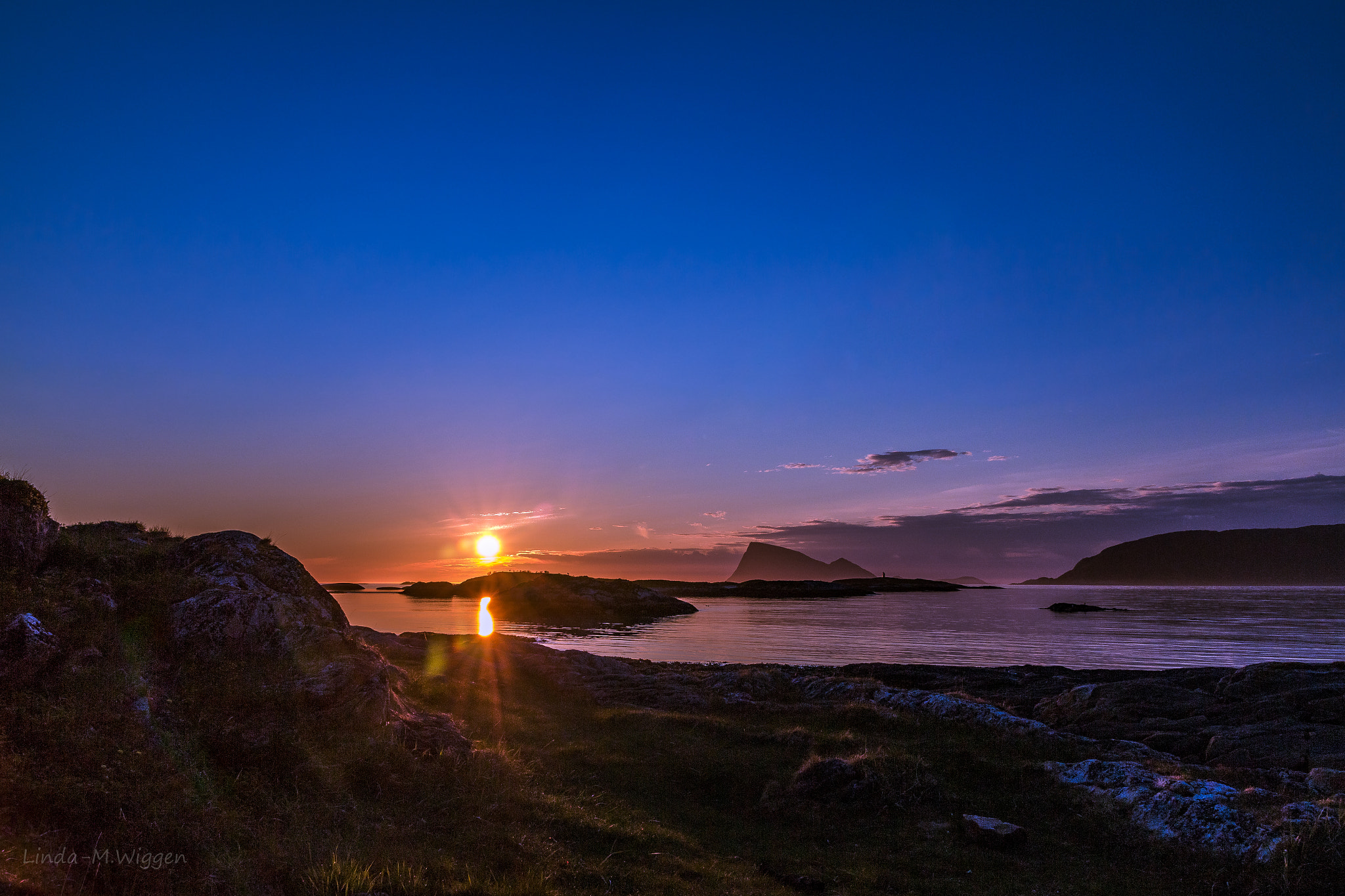 Sigma 17-70mm F2.8-4 DC Macro OS HSM sample photo. Midnight sun photography
