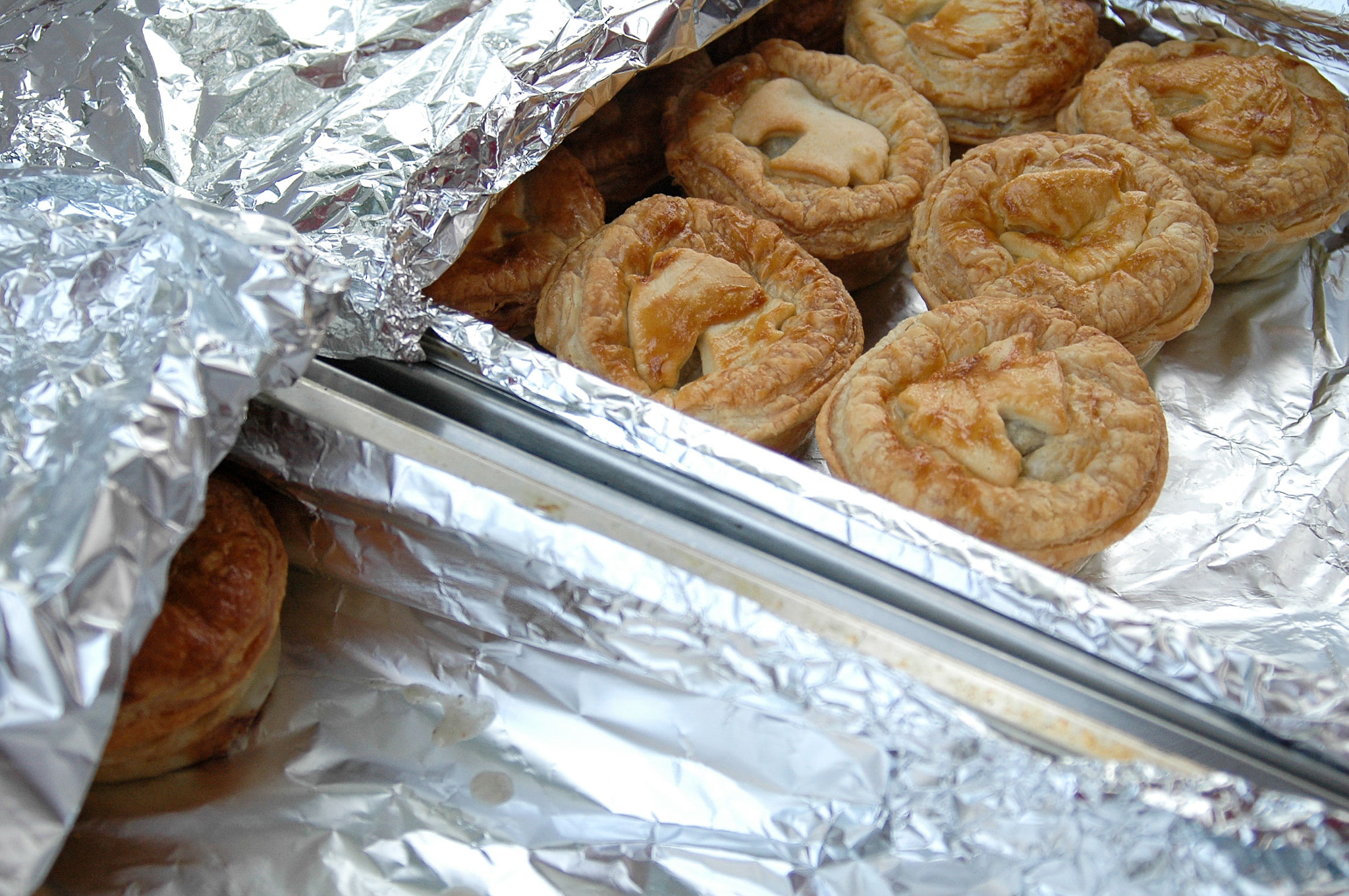 AF Zoom-Nikkor 28-80mm f/3.3-5.6G sample photo. Waterloo food festival 2015 photography