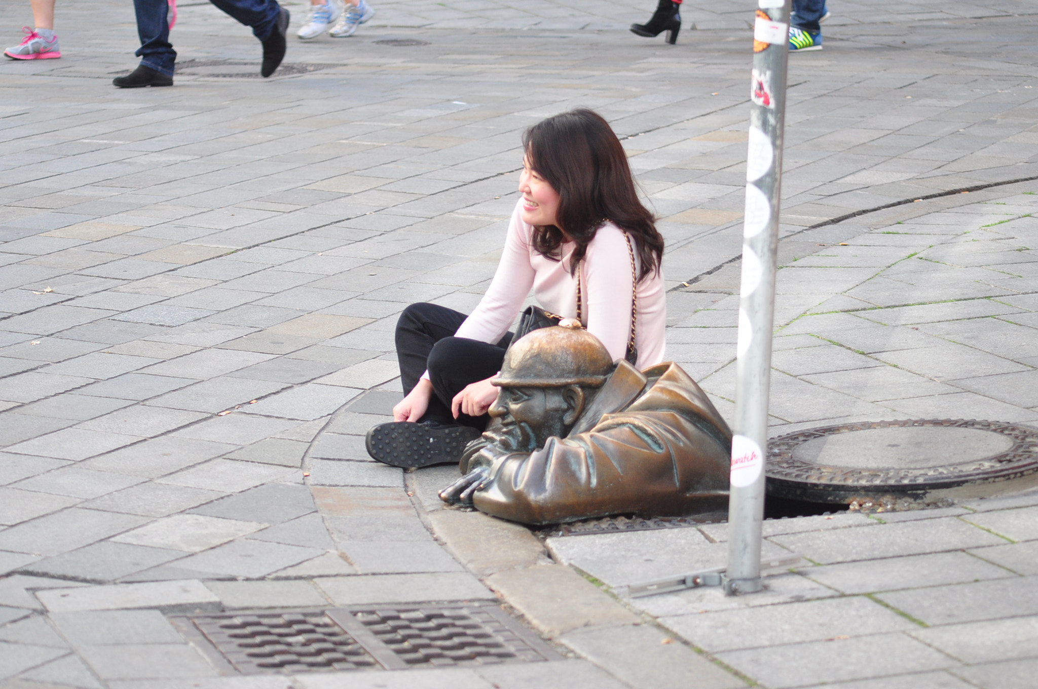 Sigma 70-300mm F4-5.6 APO Macro Super II sample photo. Bratislava slovakia photography