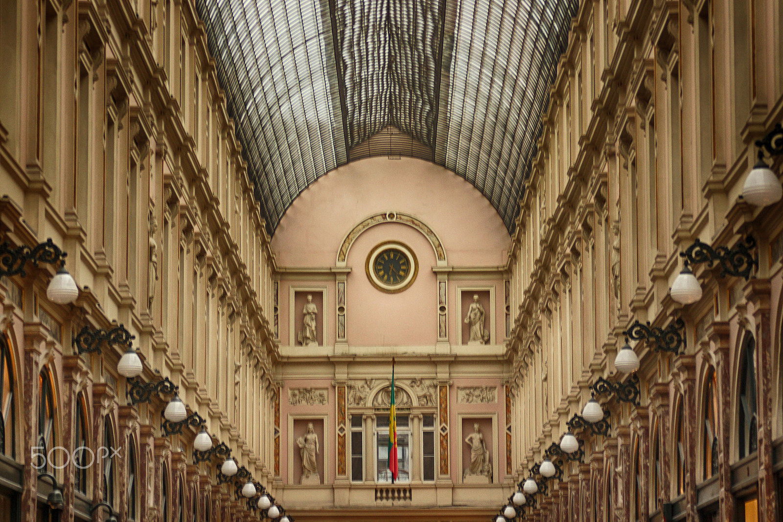 Canon EF 28-80mm f/3.5-5.6 sample photo. Les_galeries photography