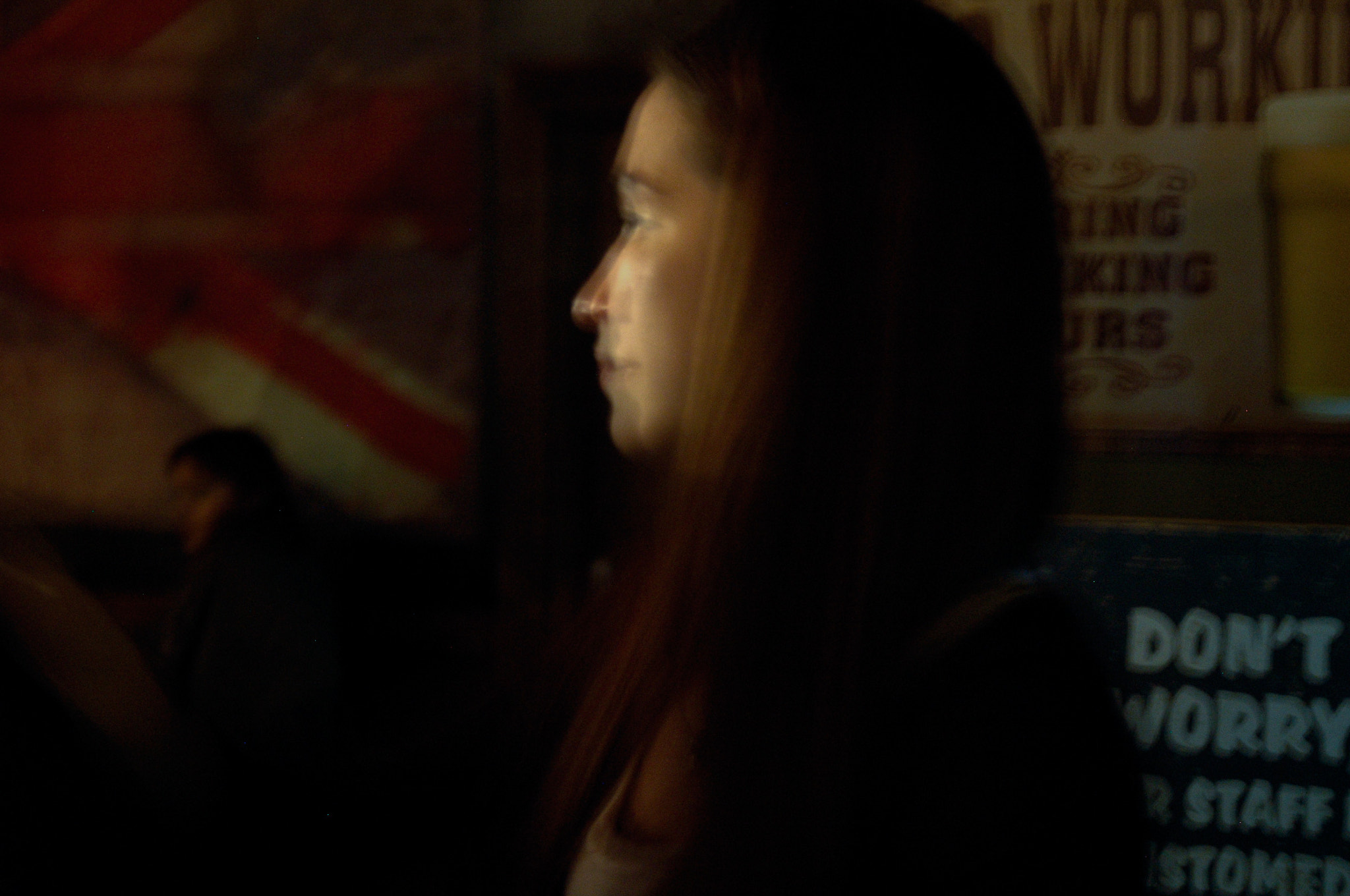 AF Zoom-Nikkor 28-80mm f/3.3-5.6G sample photo. People of the walrus photography