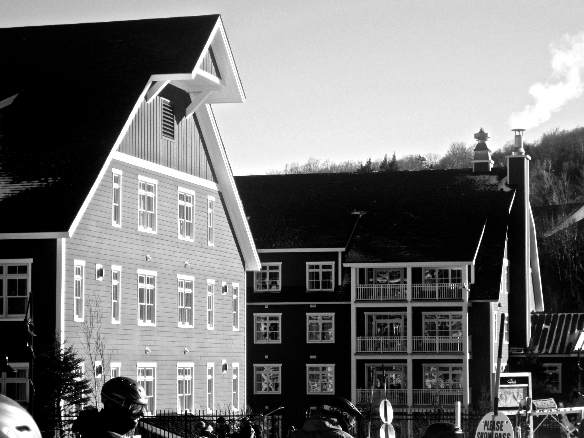 Canon PowerShot D10 sample photo. Sugarbush base lodge photography