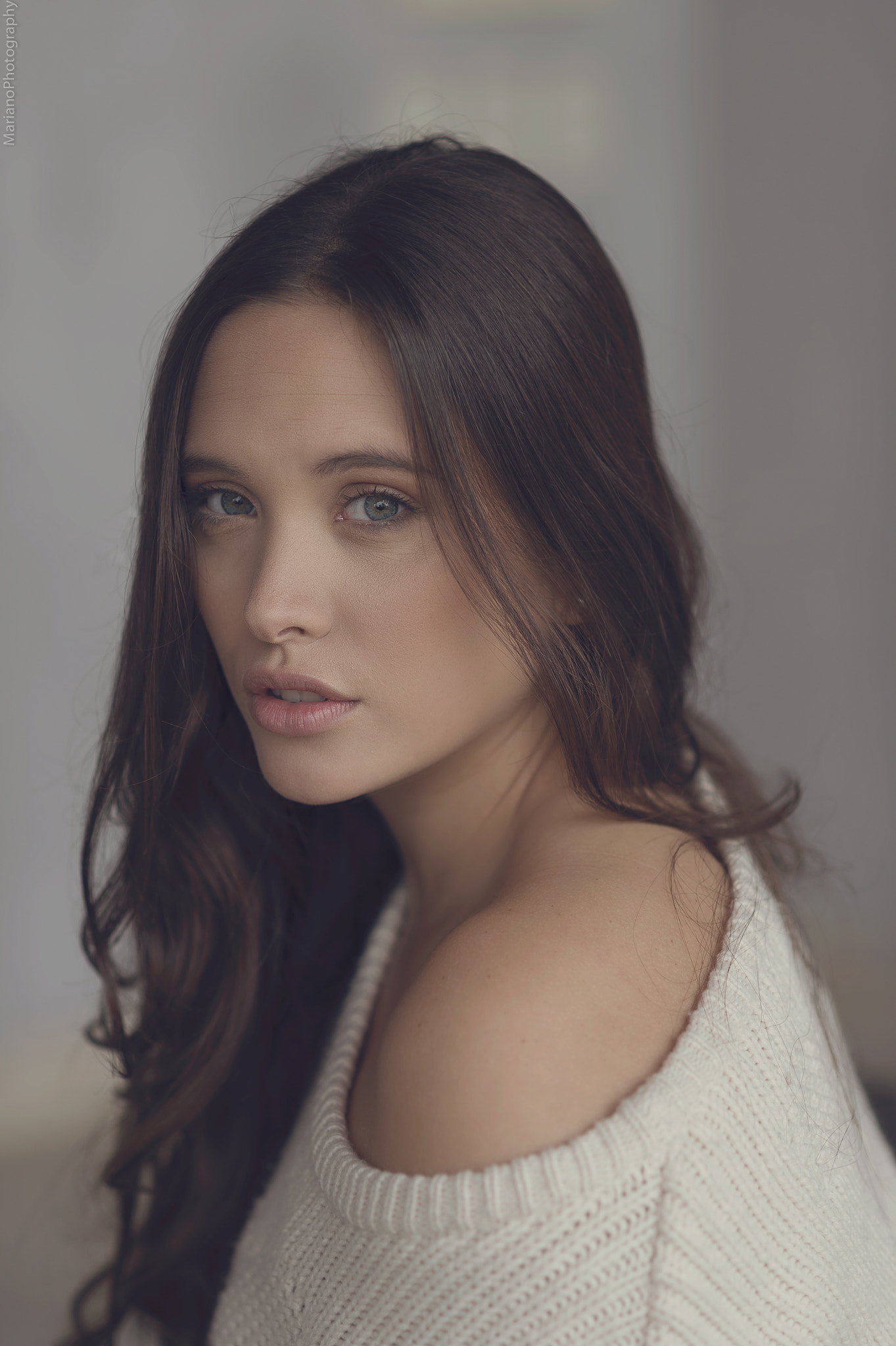 Nikon Df + Nikon AF Nikkor 105mm F2D DC sample photo. Luciana photography