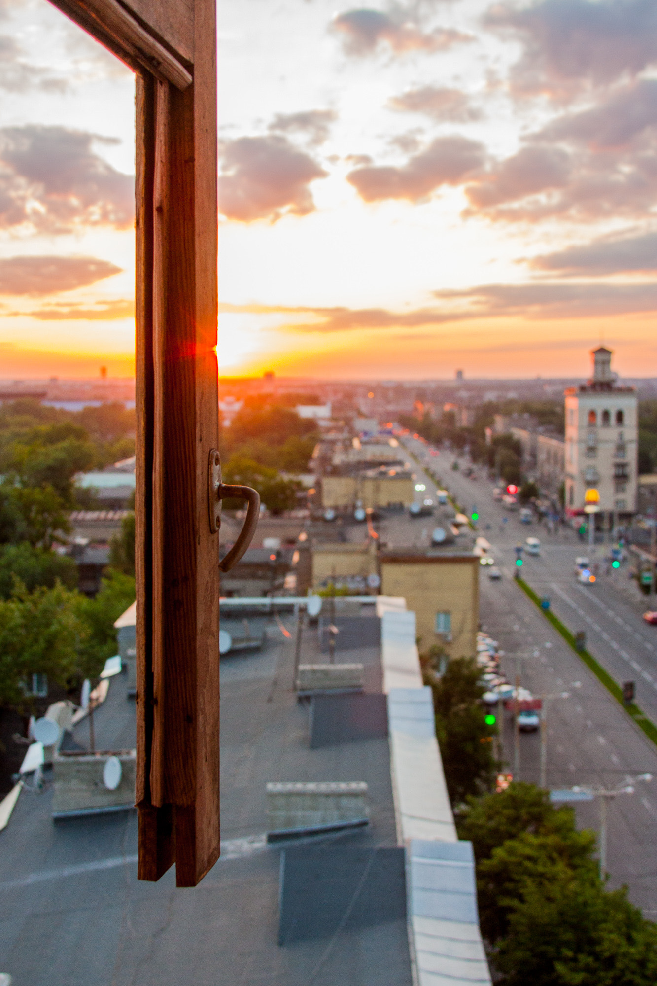 Canon EF 28-135mm F3.5-5.6 IS USM sample photo. Zaporizhzhya photography