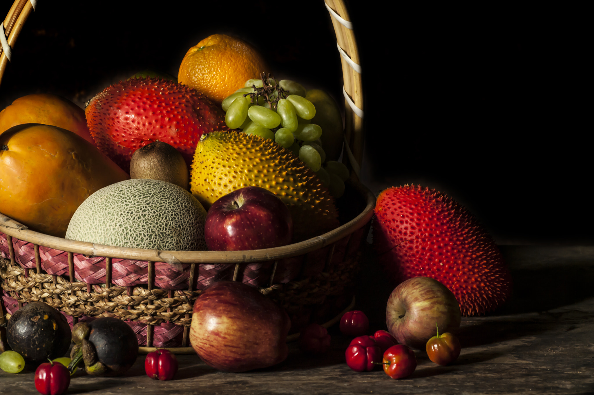 Pentax K20D sample photo. Still life fruit photography