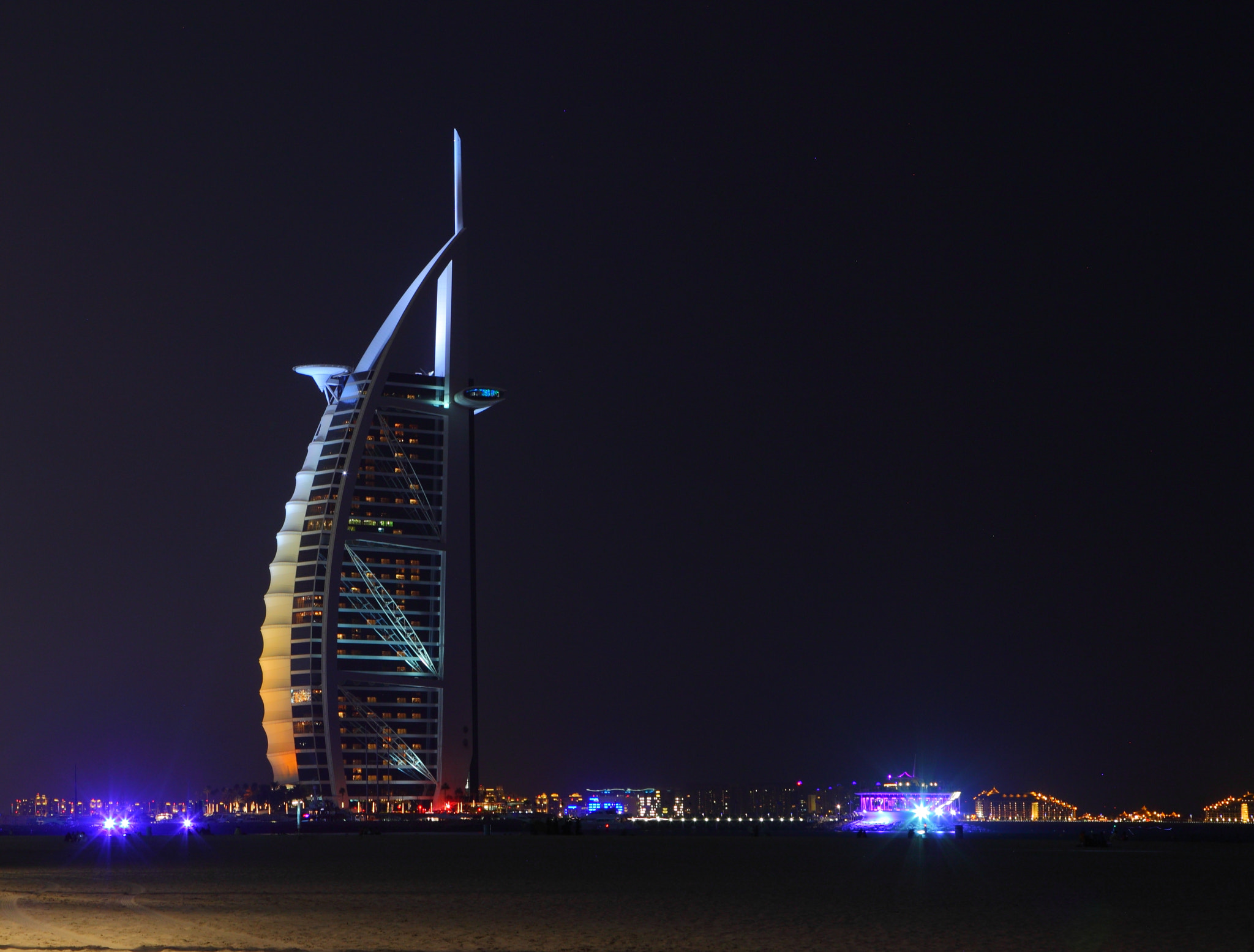 Canon EF 24-105mm F4L IS USM sample photo. Burj al arab at night cr photography