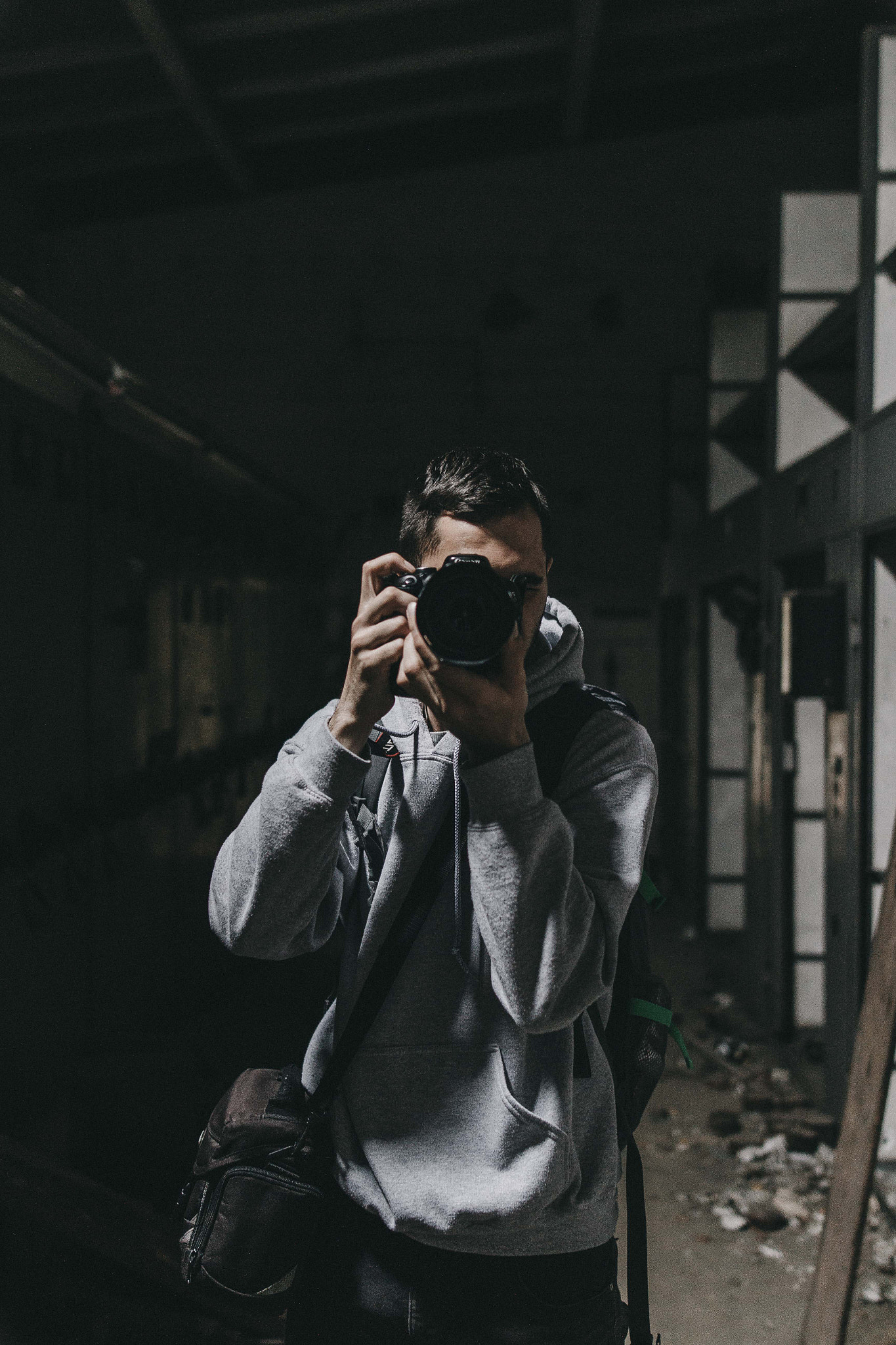 Sigma 24mm F1.4 DG HSM Art sample photo. Urbex portrait @thomashabr shot photography