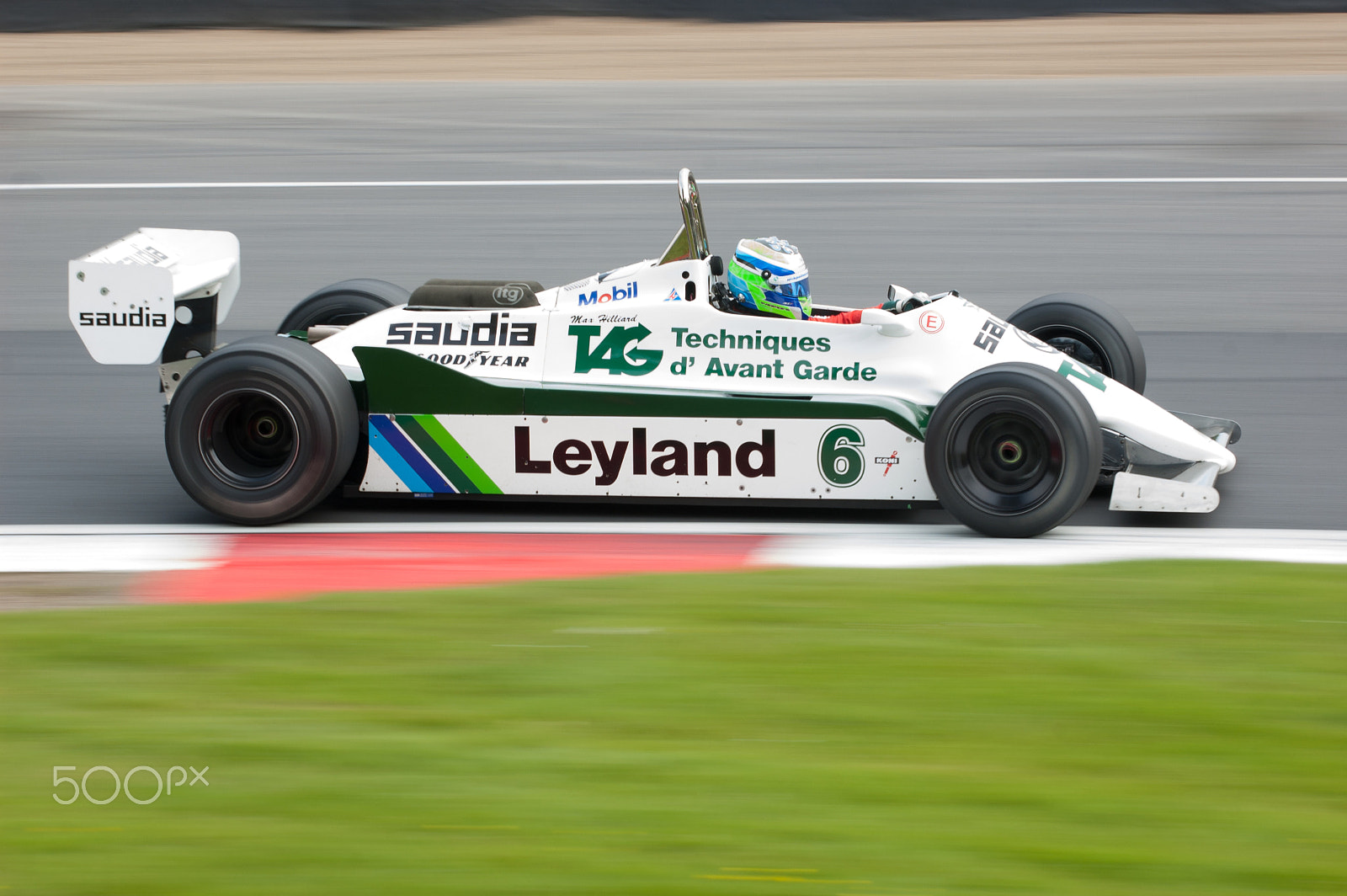 Nikon D40 sample photo. Williams fw07 brands hatch photography