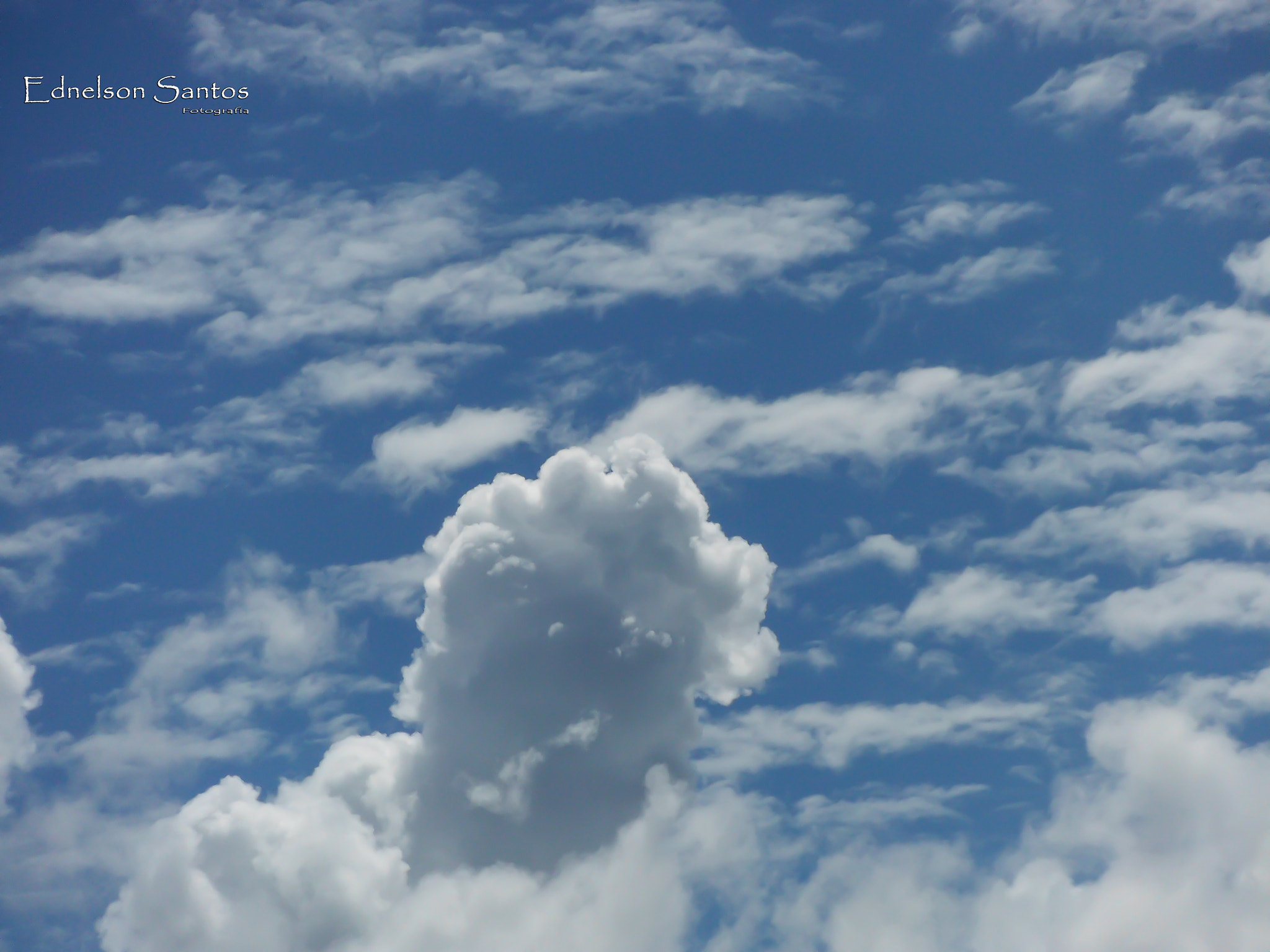 Fujifilm FinePix XP50 sample photo. Até as nuvens sabem o seu lugar e se esse é o nosso que seja o nosso céu photography