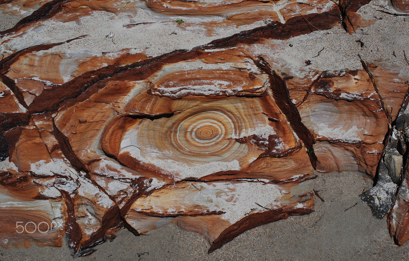 Nikon D3000 sample photo. Circles in the rock photography