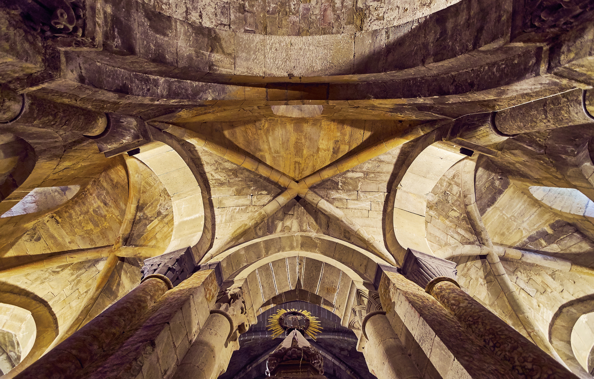 Fujifilm X-E1 + Tokina AT-X Pro 11-16mm F2.8 DX II sample photo. Iglesia abacial de santa maria de veruela photography