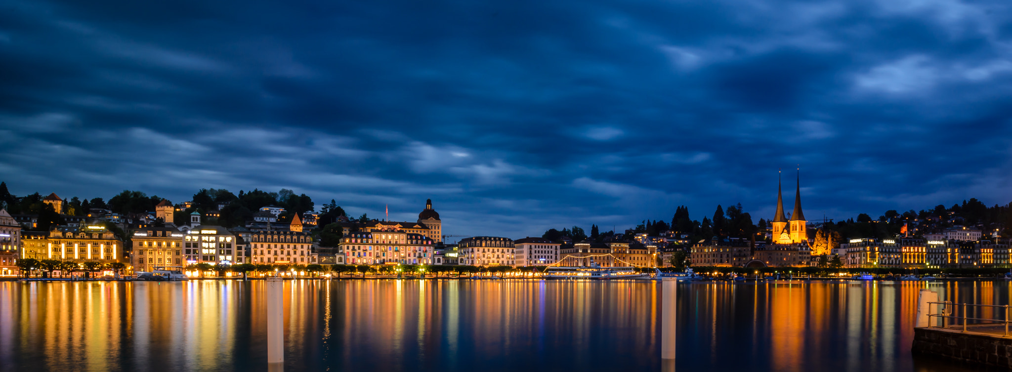 Nikon D7000 + Nikon PC-E Nikkor 24mm F3.5D ED Tilt-Shift sample photo. Luzern in switzerland photography