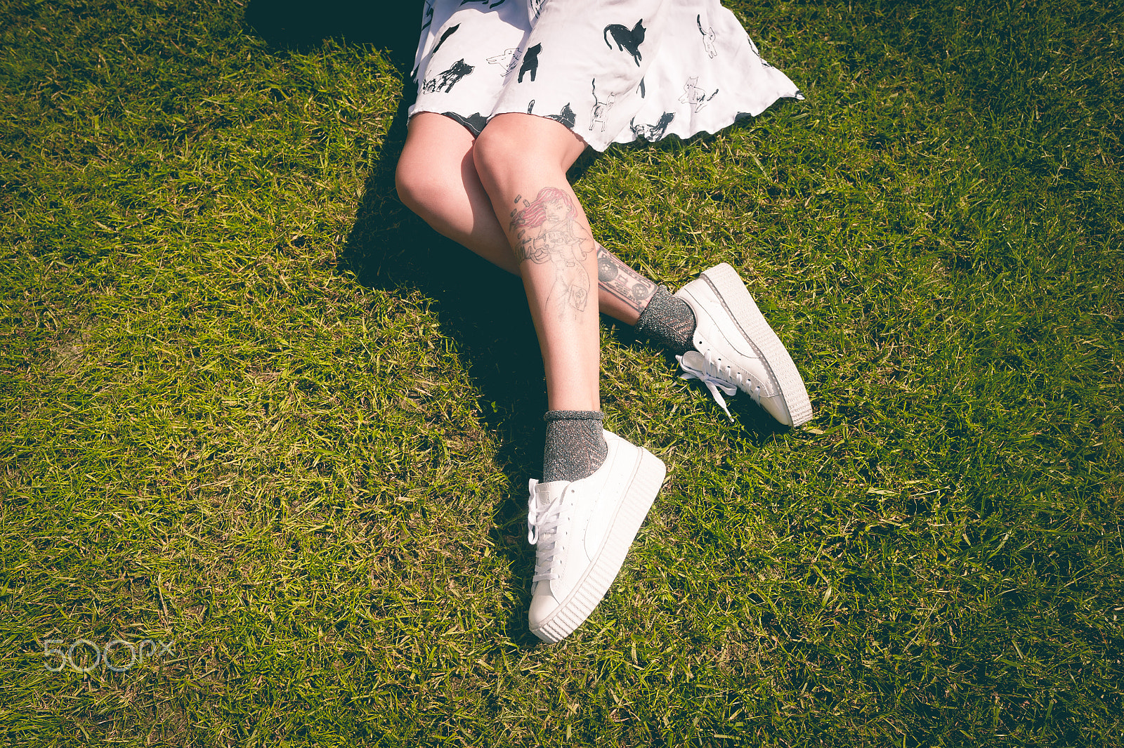 Nikon D700 + Nikon AF-S Nikkor 24mm F1.8G ED sample photo. Sneakers & tattoos [1] photography