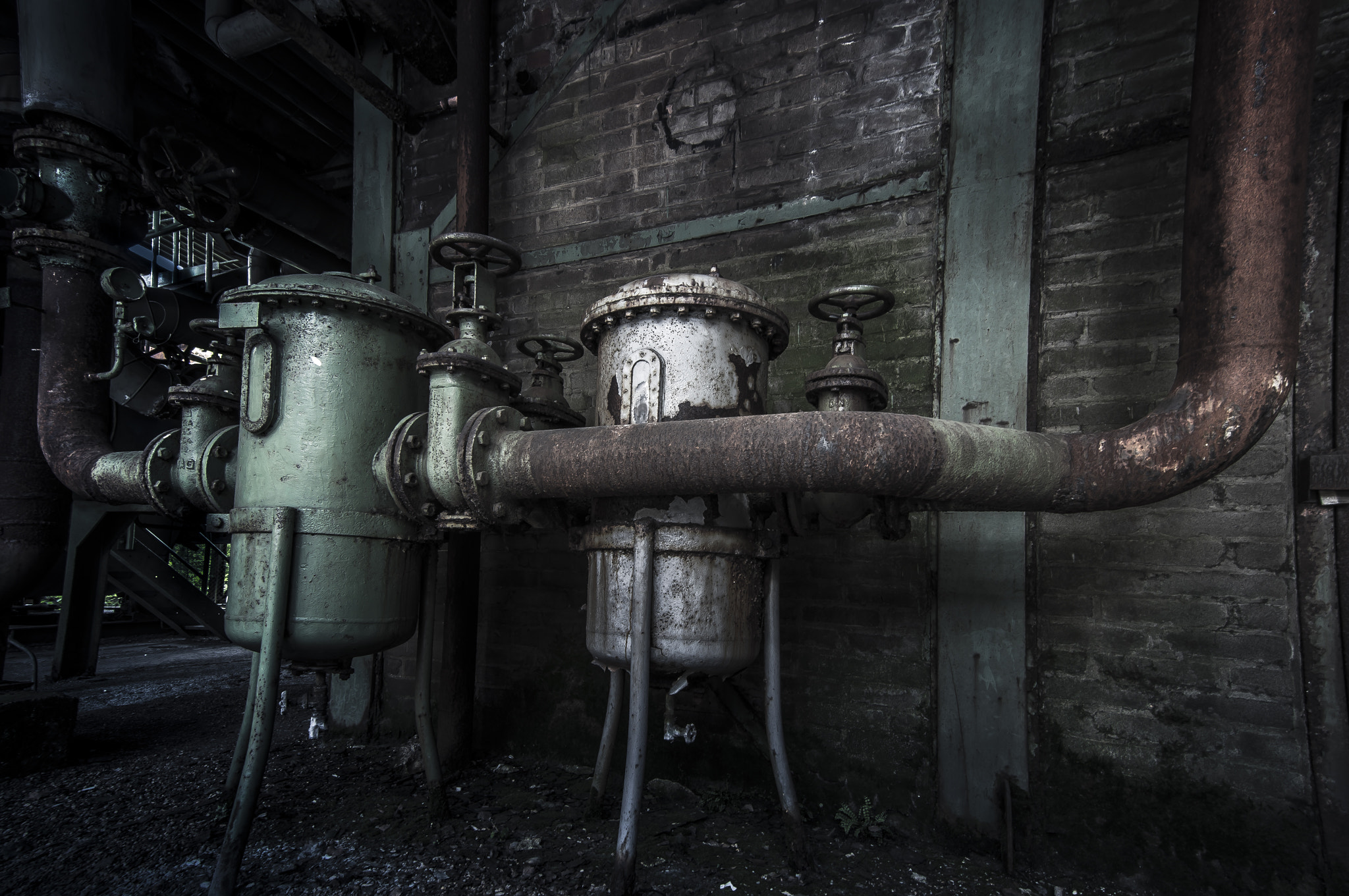 Sony Alpha DSLR-A580 sample photo. The old factory  photography
