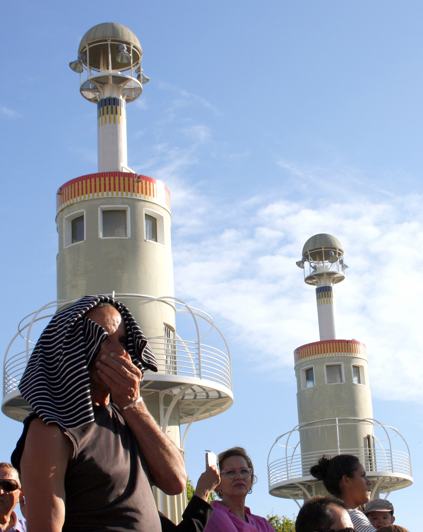 Canon EF-S 18-55mm F3.5-5.6 sample photo. He is from another era .... egyptian can be ? photography