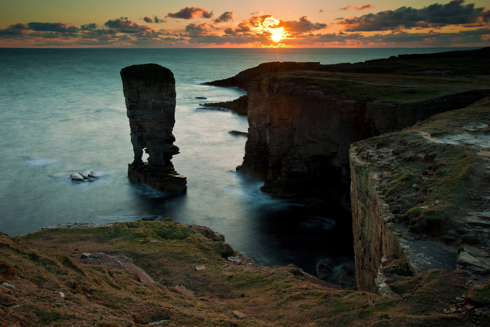 Nikon D3X sample photo. [ yesnaby castle ] photography