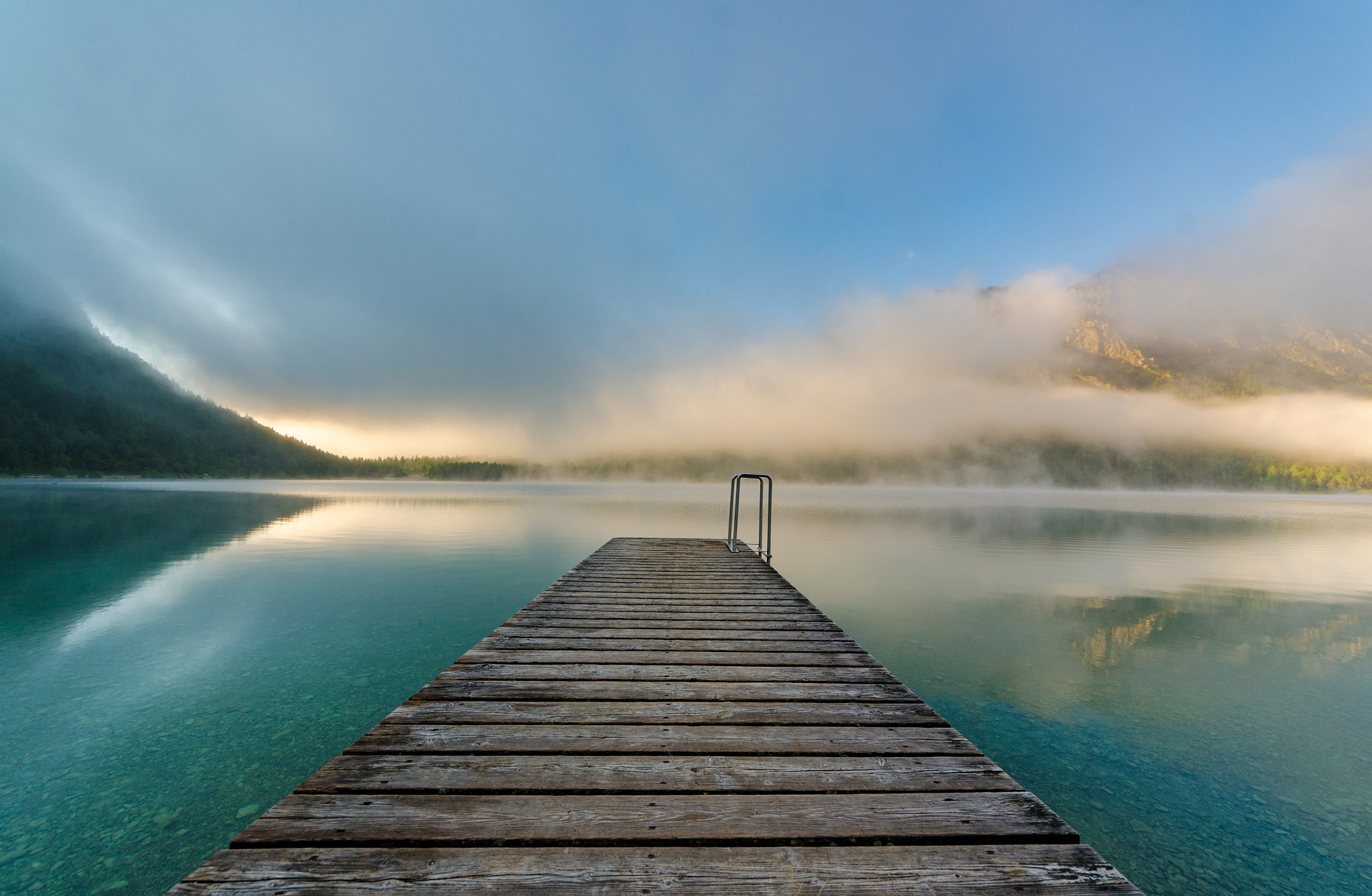 Sigma 8-16mm F4.5-5.6 DC HSM sample photo. Sunrise at lake plansee, austria photography