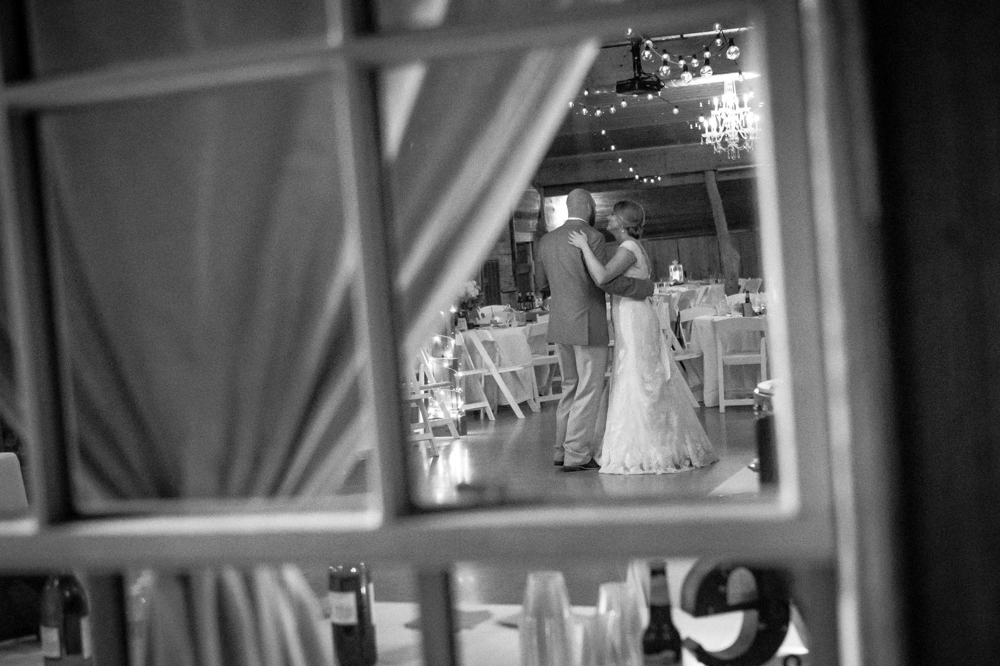 Nikon AF-S Nikkor 24-70mm F2.8E ED VR sample photo. The last dance photography