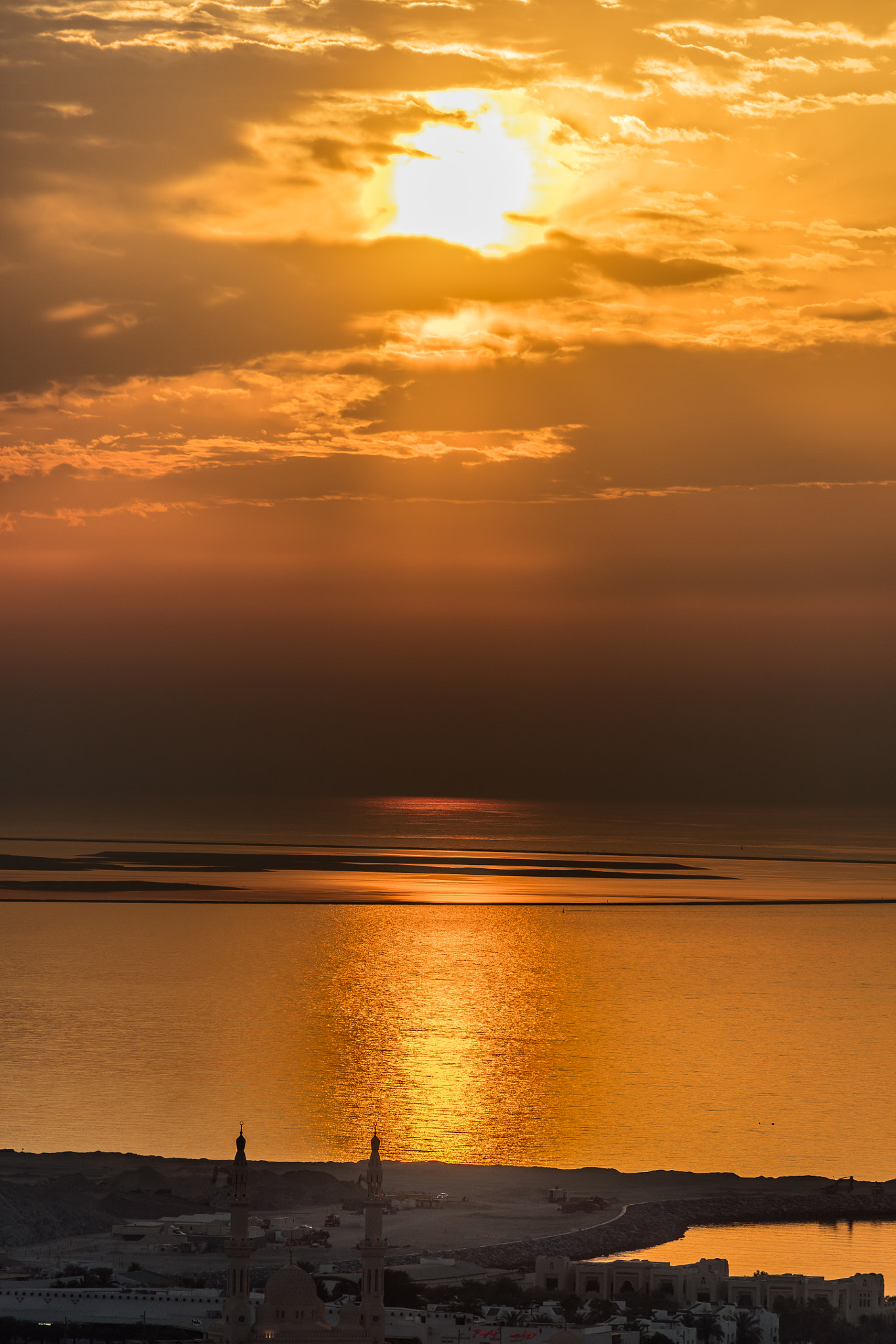 Canon EF 28-300mm F3.5-5.6L IS USM sample photo. Sunset photography