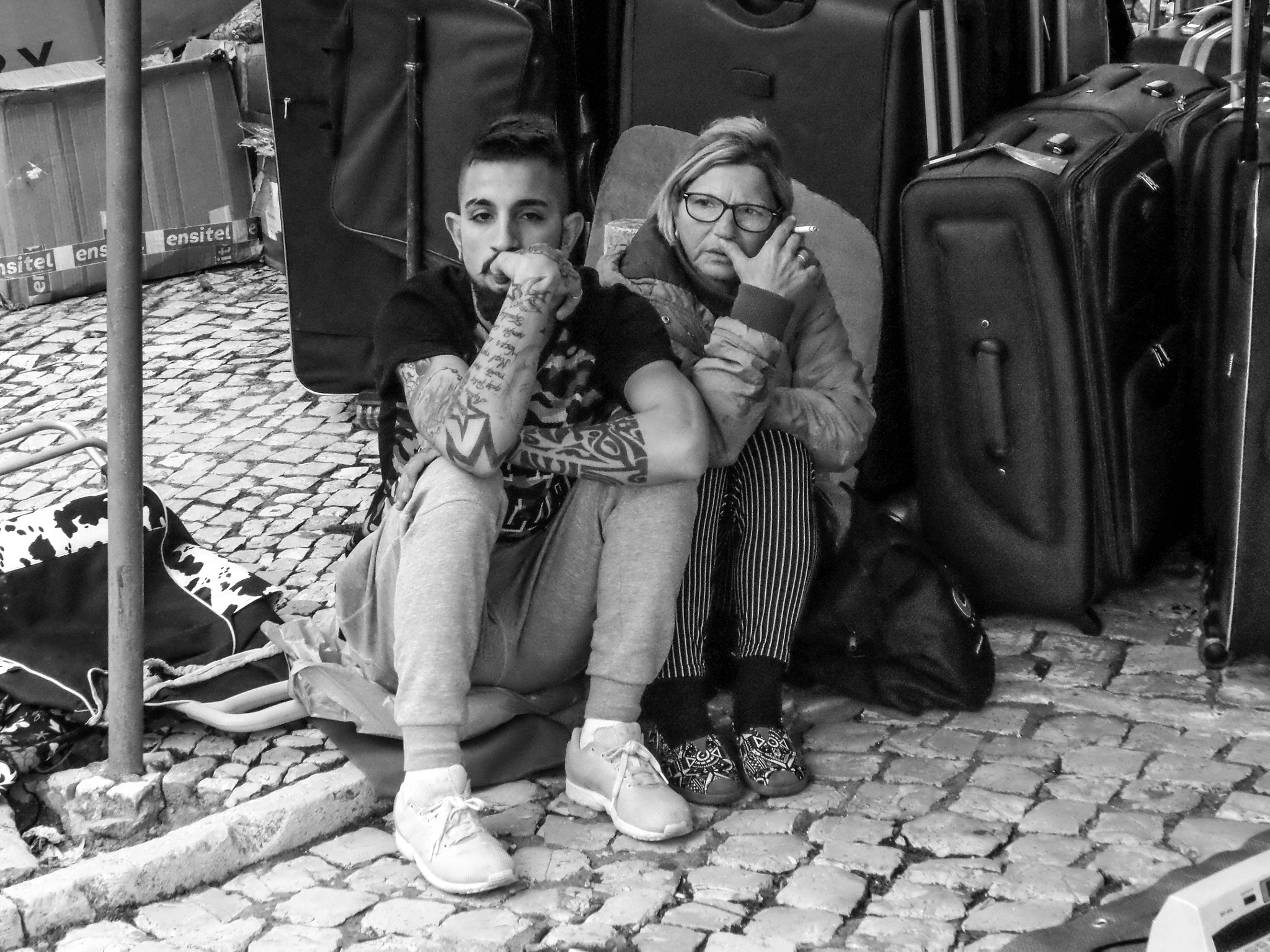 Samsung WB200F/WB201F/WB202F sample photo. Feira da ladra, lisboa _ flea market, lisbon photography