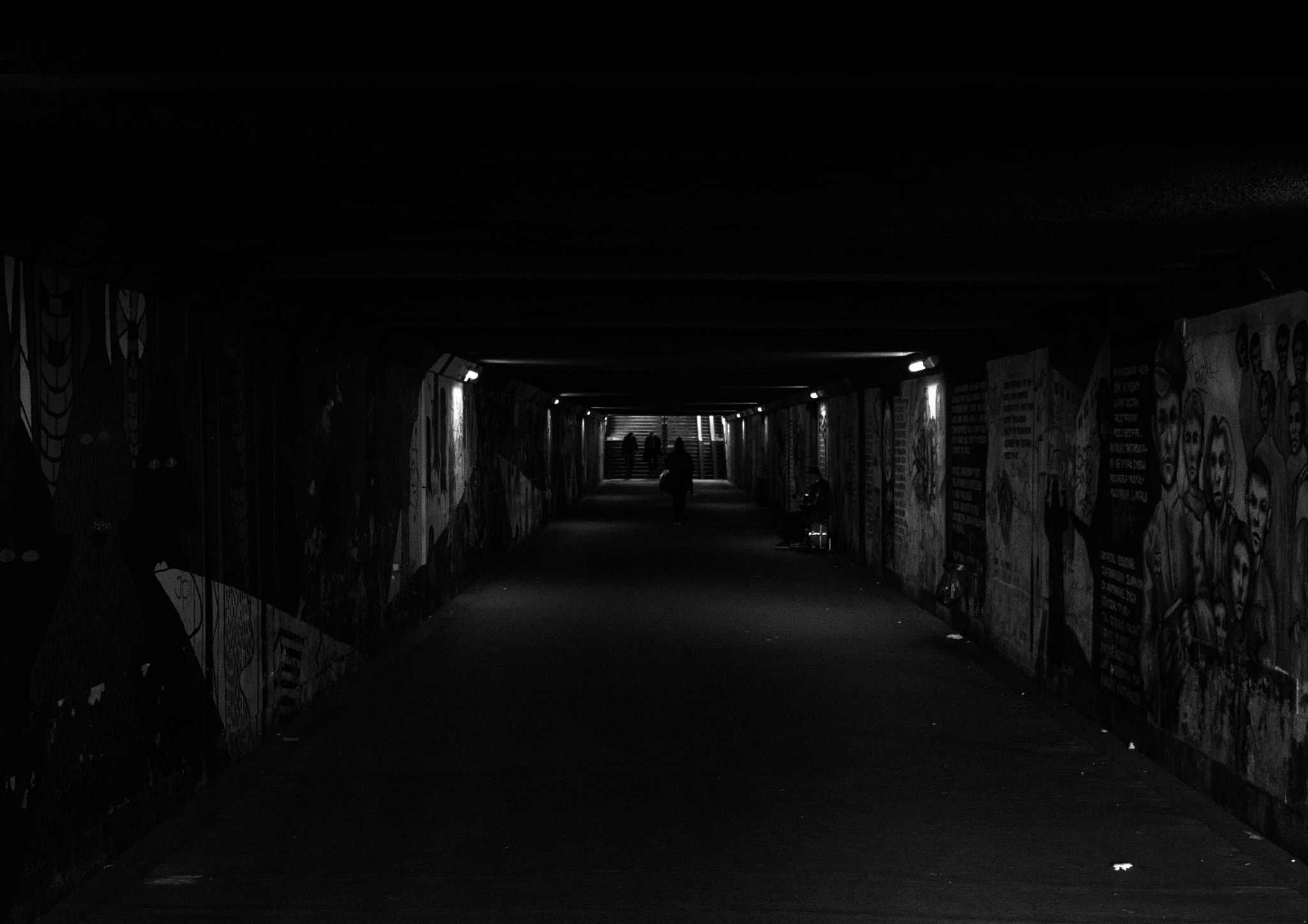 Canon EF 28-105mm f/3.5-4.5 USM sample photo. Keep walking photography