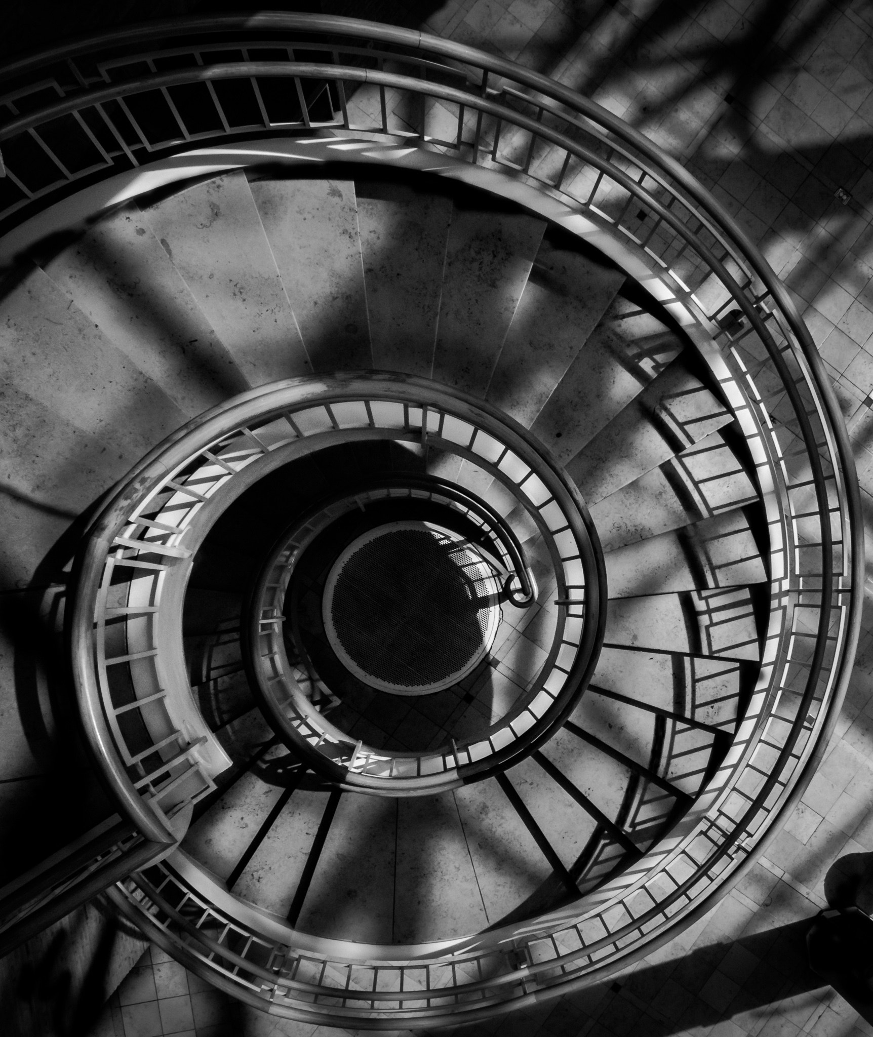 Canon EOS 650D (EOS Rebel T4i / EOS Kiss X6i) sample photo. Stairs photography