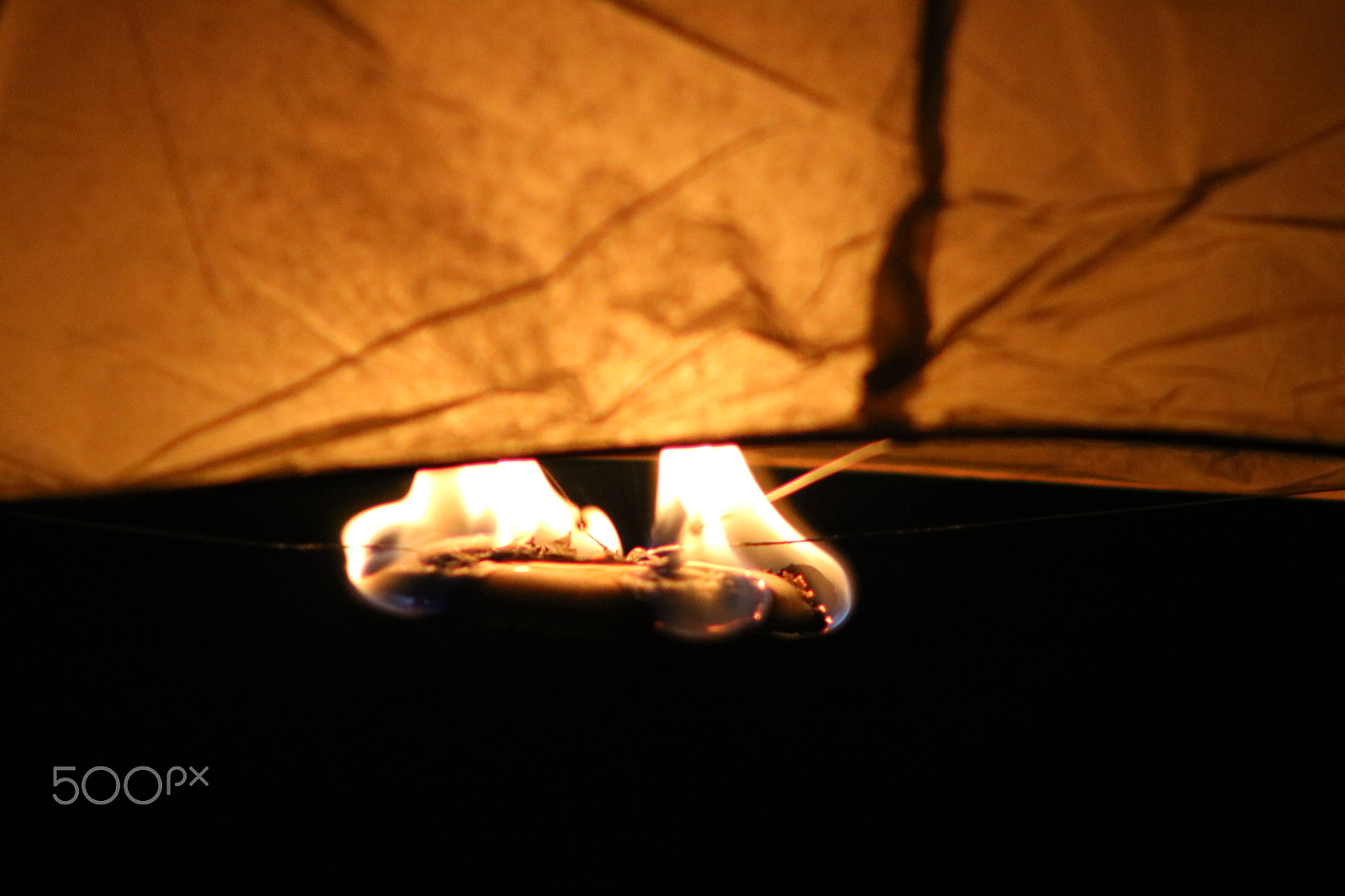 Canon EOS 750D (EOS Rebel T6i / EOS Kiss X8i) + EF75-300mm f/4-5.6 sample photo. Fire photography