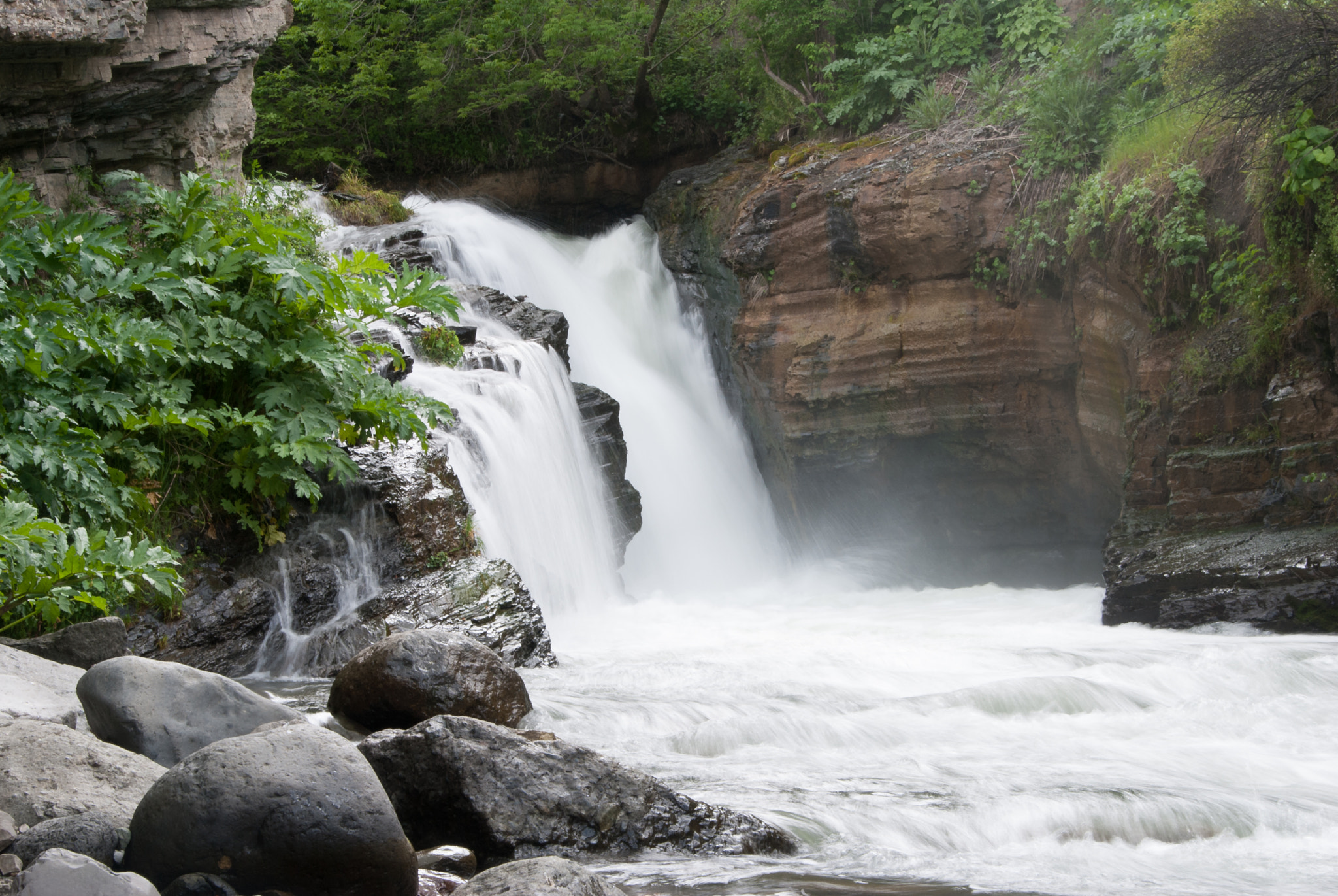 Nikon D3000 sample photo. Hermon cascade photography