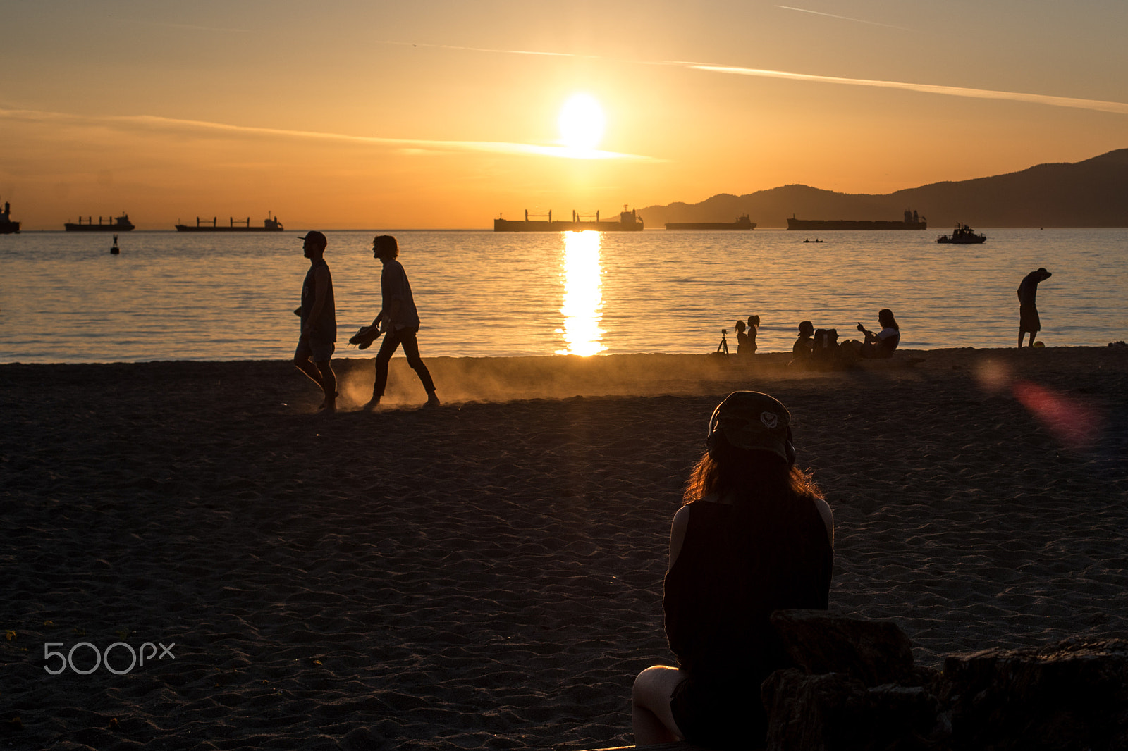 Nikon D610 + Nikkor 45mm f/2.8 P sample photo. Sunset at english bay photography