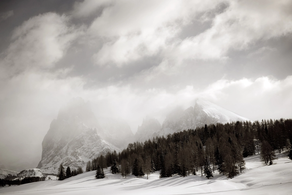 Sony Alpha DSLR-A850 sample photo. Hidden peaks photography