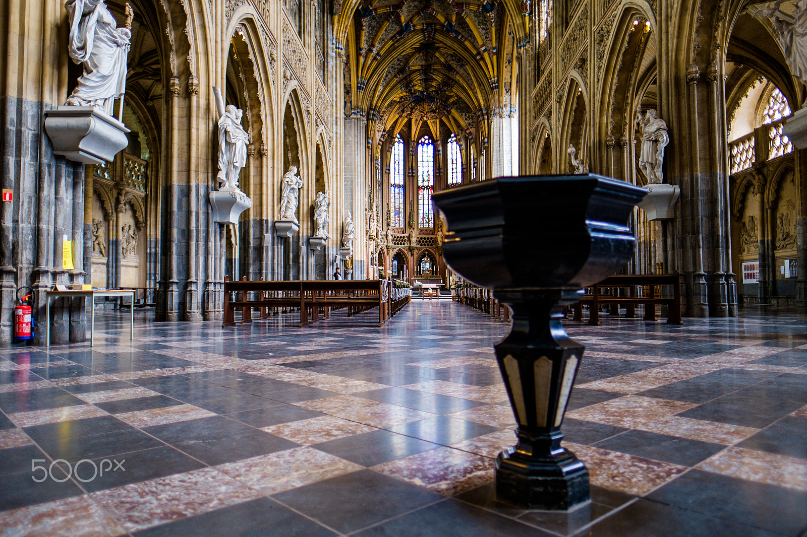 Fujifilm X-E1 + Fujifilm XF 16mm F1.4 R WR sample photo. Take me to church photography