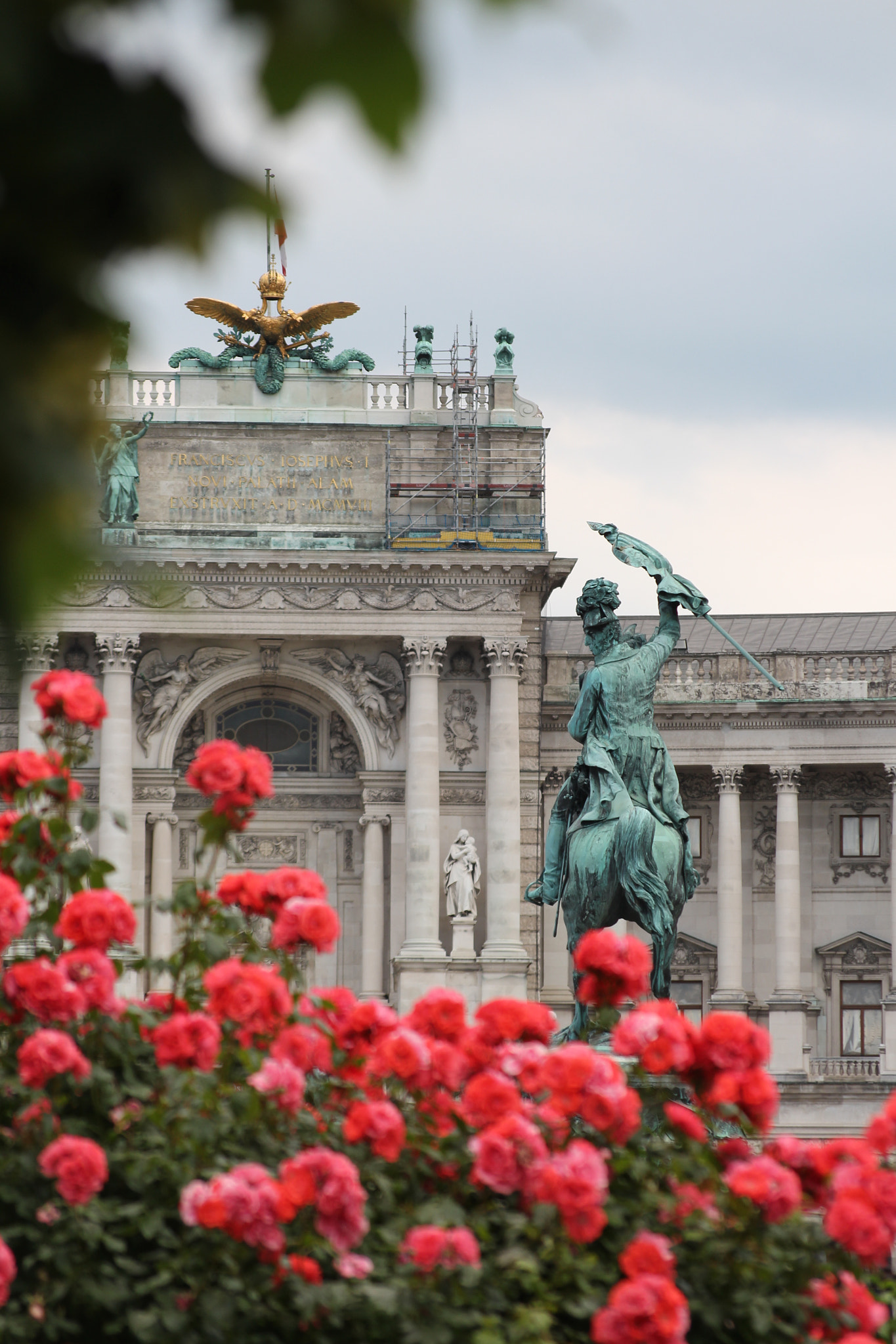 Sigma 55-200mm f/4-5.6 DC sample photo. Volksgarten wien photography